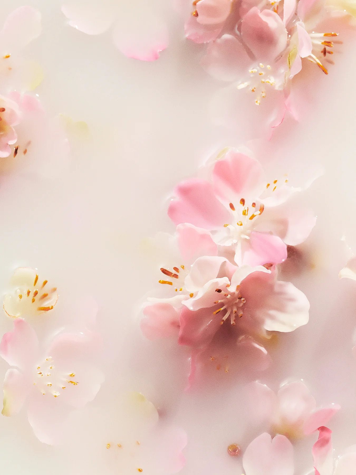 Ritual of Sakura Small Gift Set - Image 2