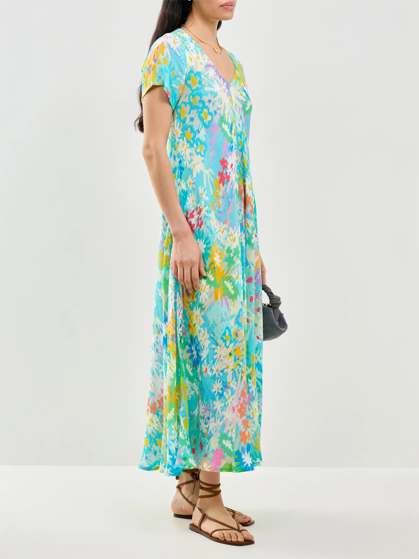 Dreamy Floral Oasis Floral Print Maxi Dress Blue - Image 4