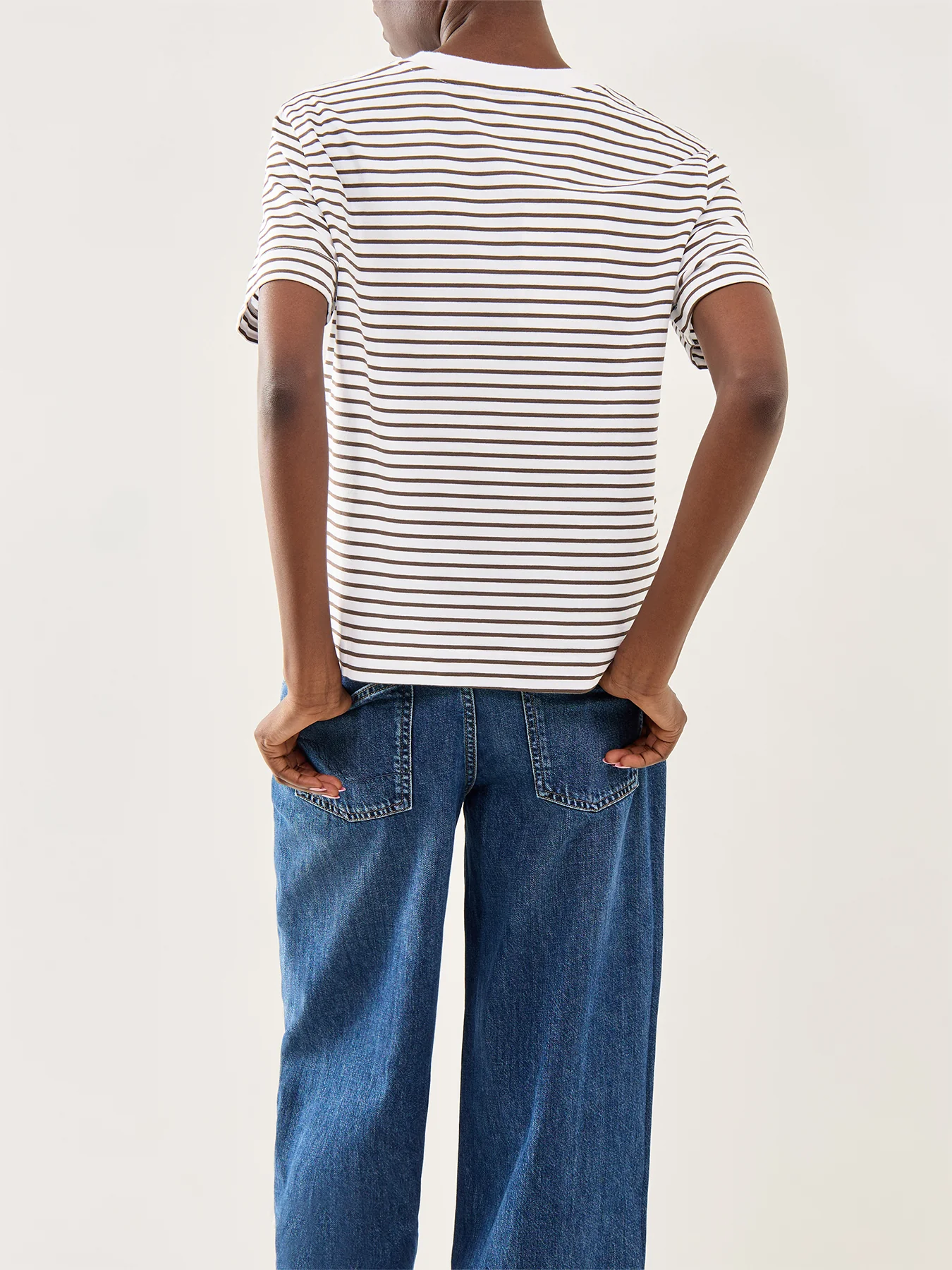 Essential Striped Boxy Tee Ecru Black - Image 5