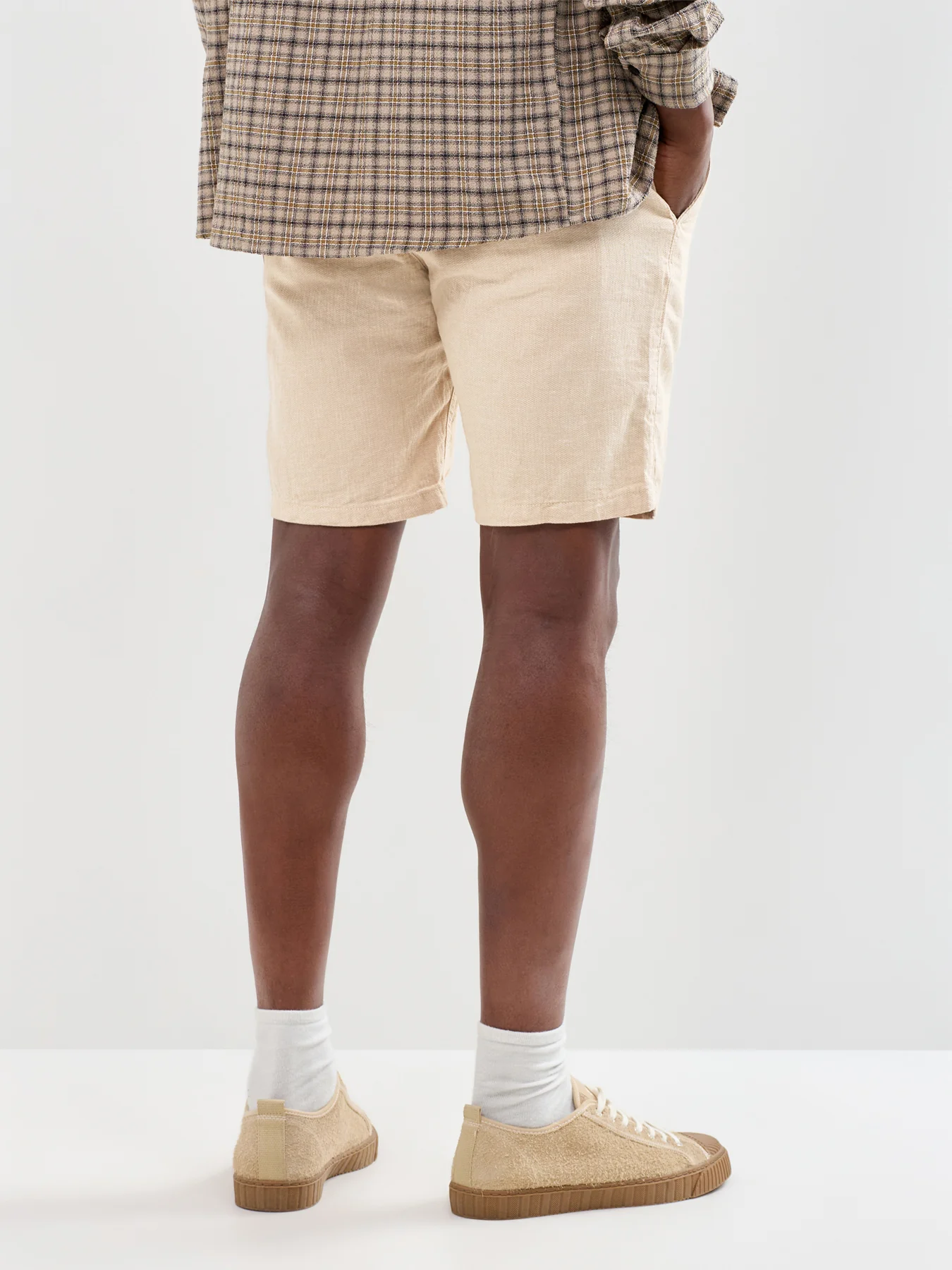 Brody Linen Blend Shorts Beige - Image 5