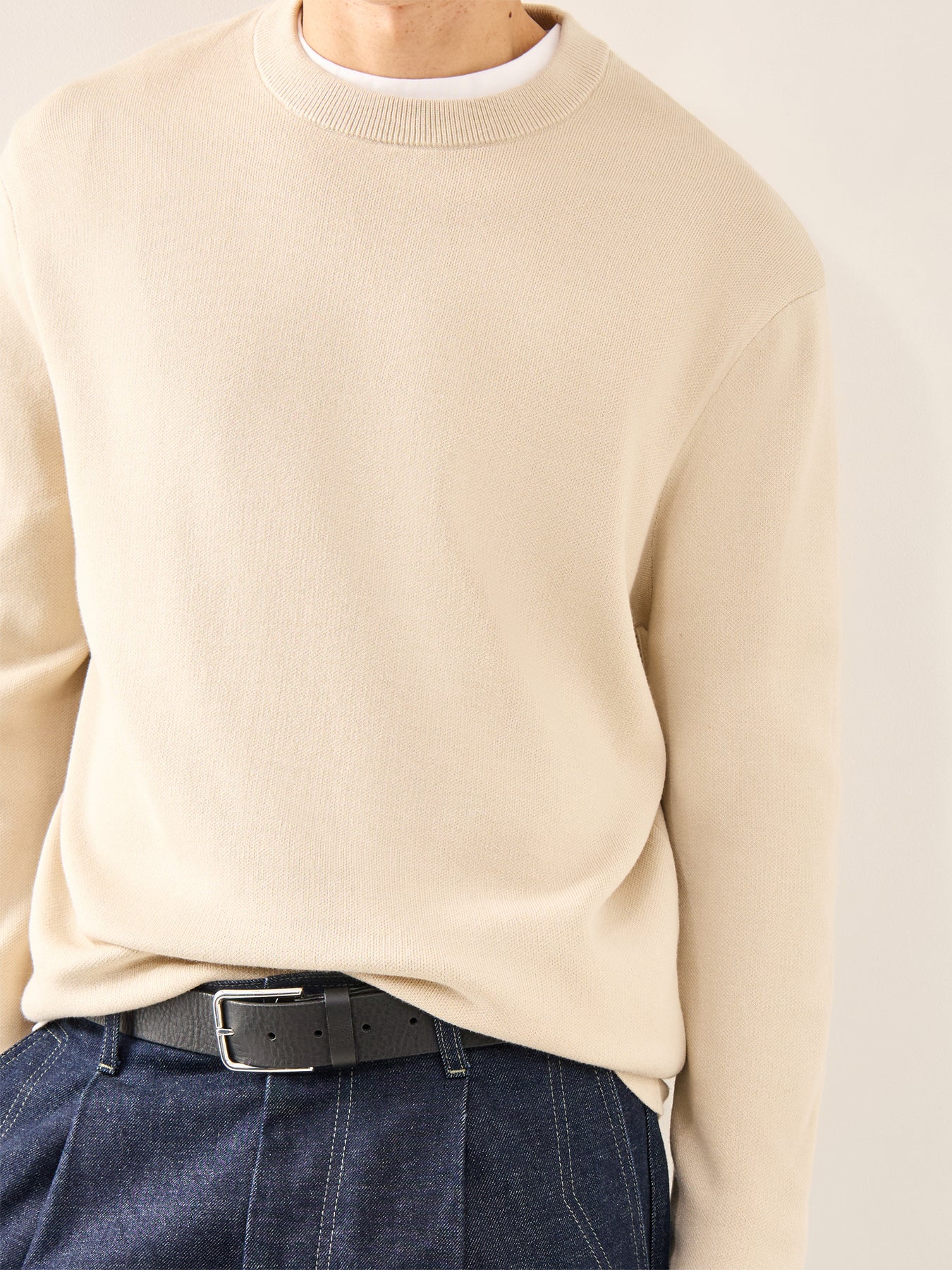 Relaxed Crew Neck Sweatshirt Cream - Image 3