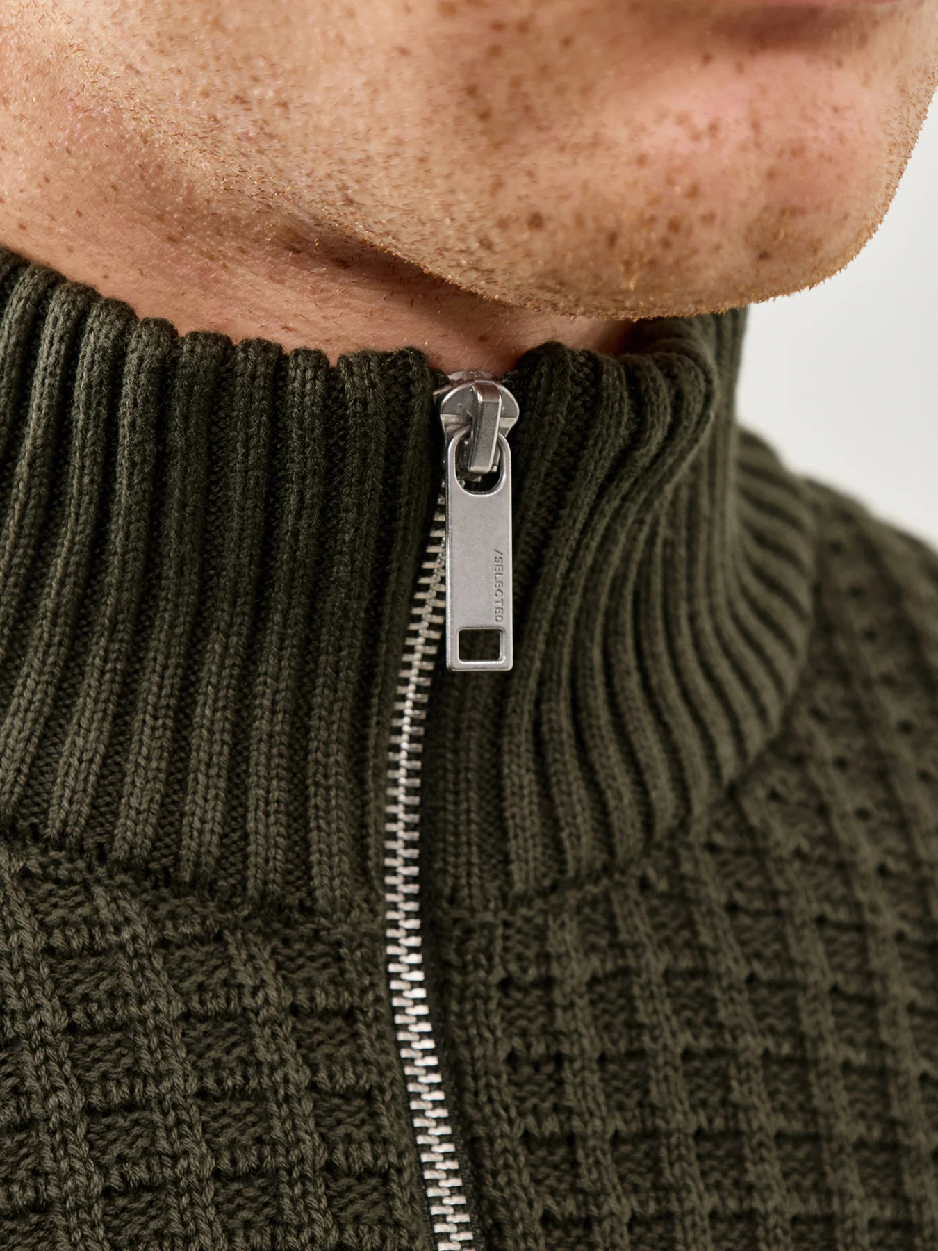 Knit Structure Half Zip Green - Image 3