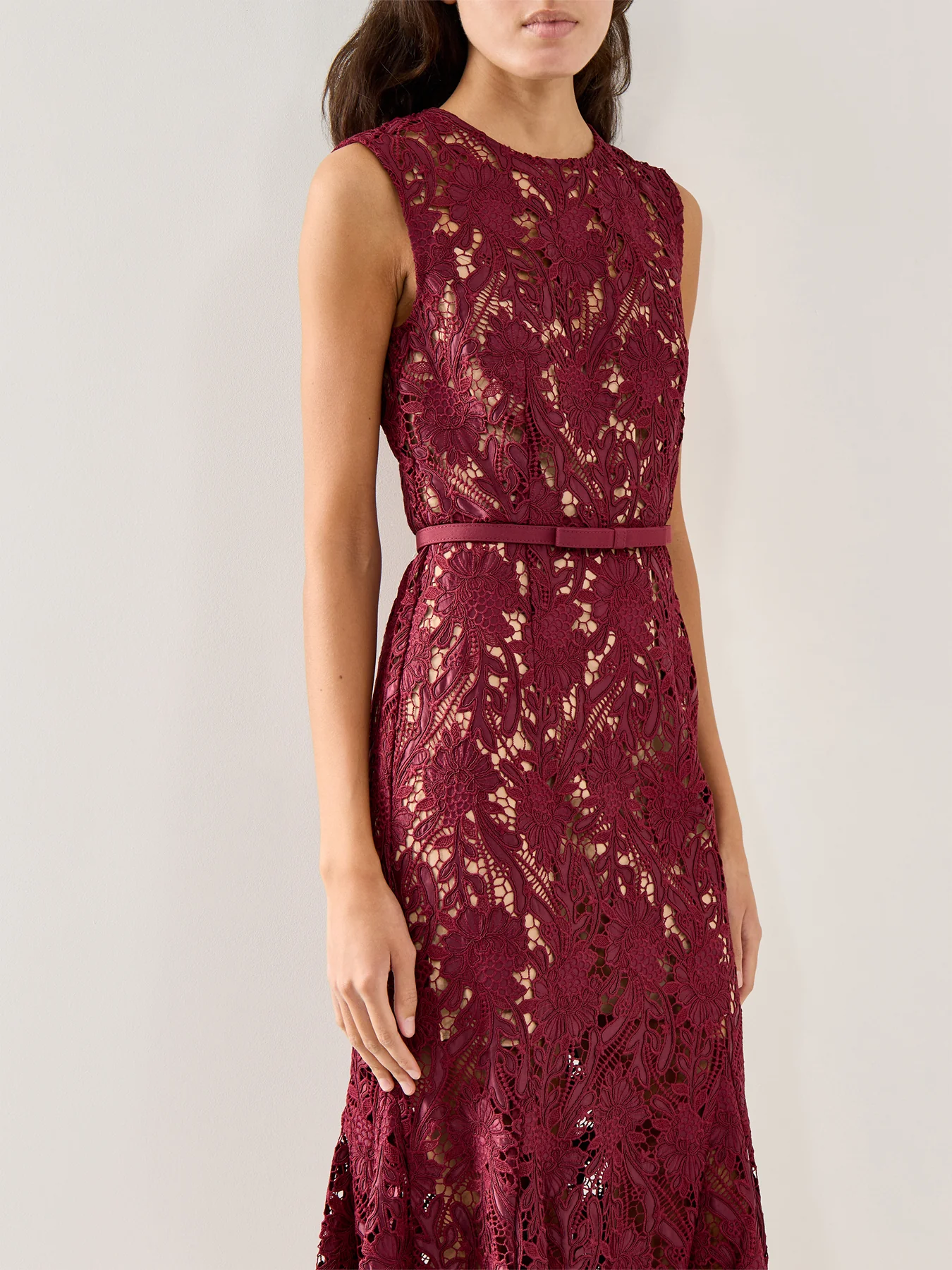 Guipure Lace Midi Dress Burgundy - Image 3