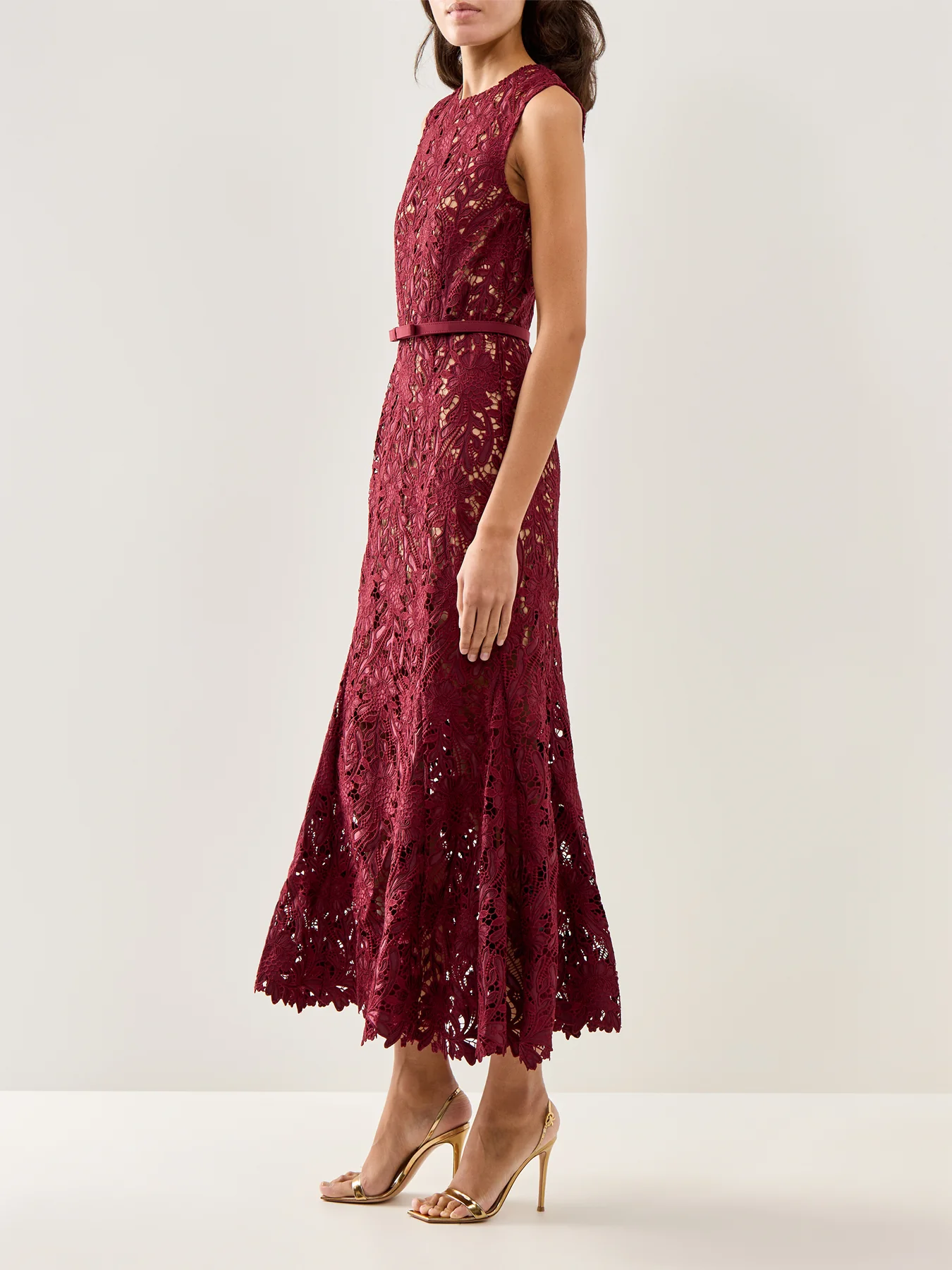Guipure Lace Midi Dress Burgundy - Image 4