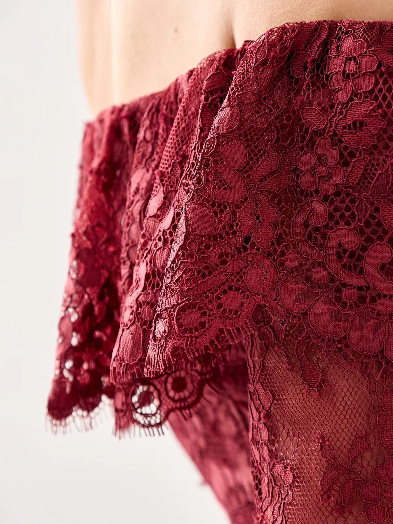 Burgundy Off Shoulder Gathered Lace Maxi Dress - Image 3