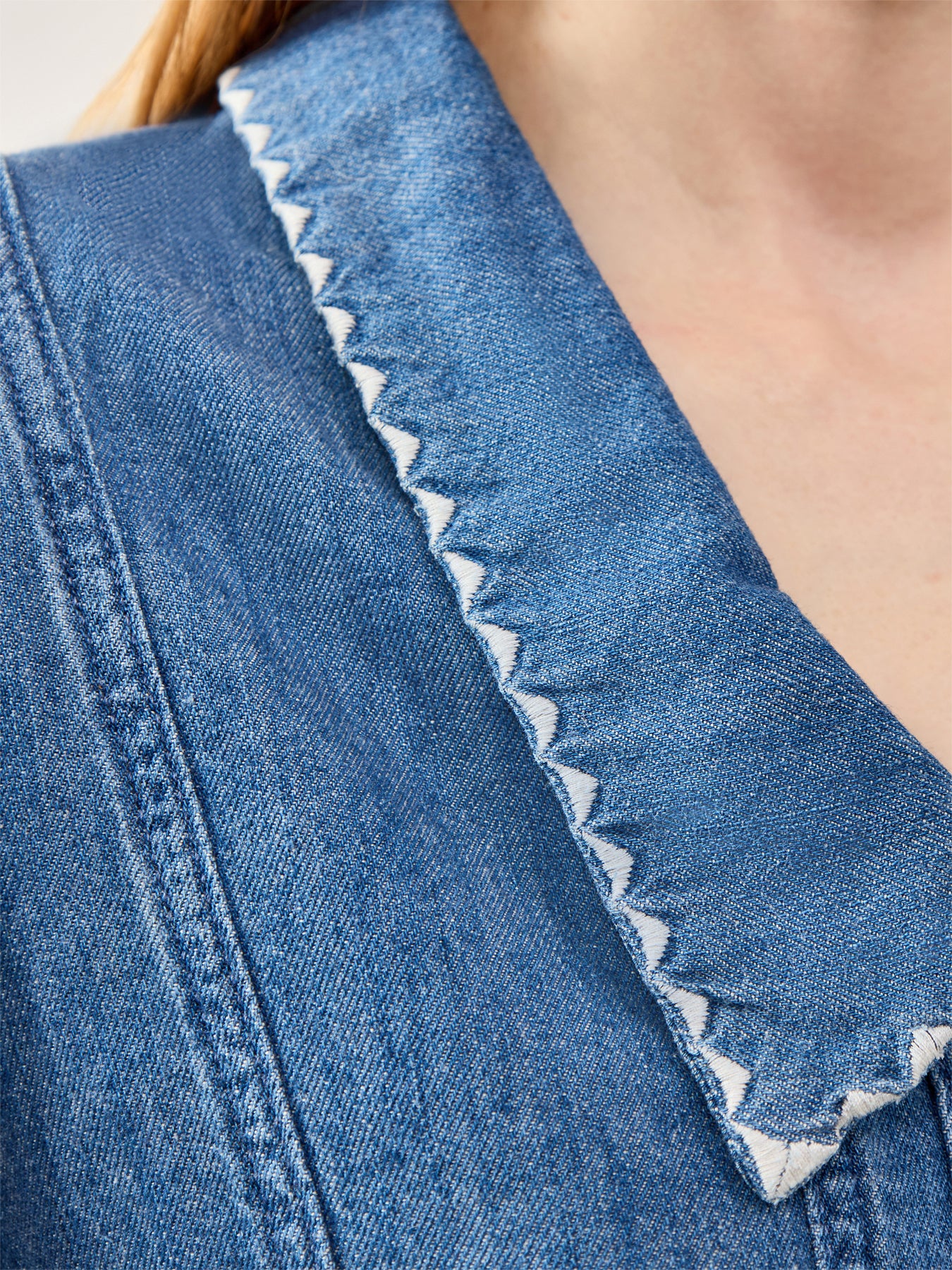 Talia Button Down Top Denim - Image 3
