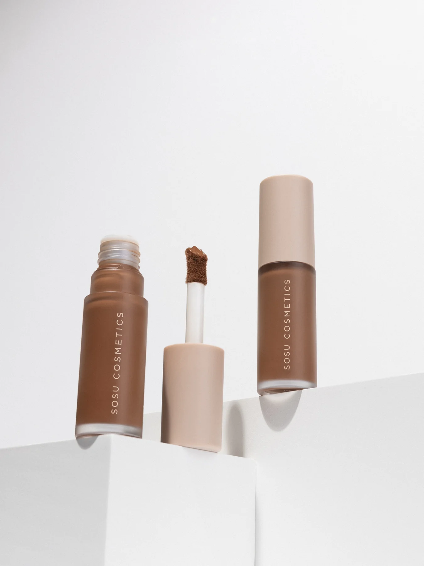 Liquid Complexion Contour Sculpt 9ml - Image 7