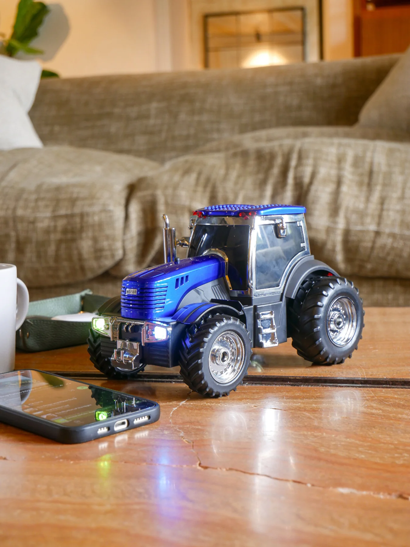 Tracktor Bluetooth Speaker Blue - Image 3