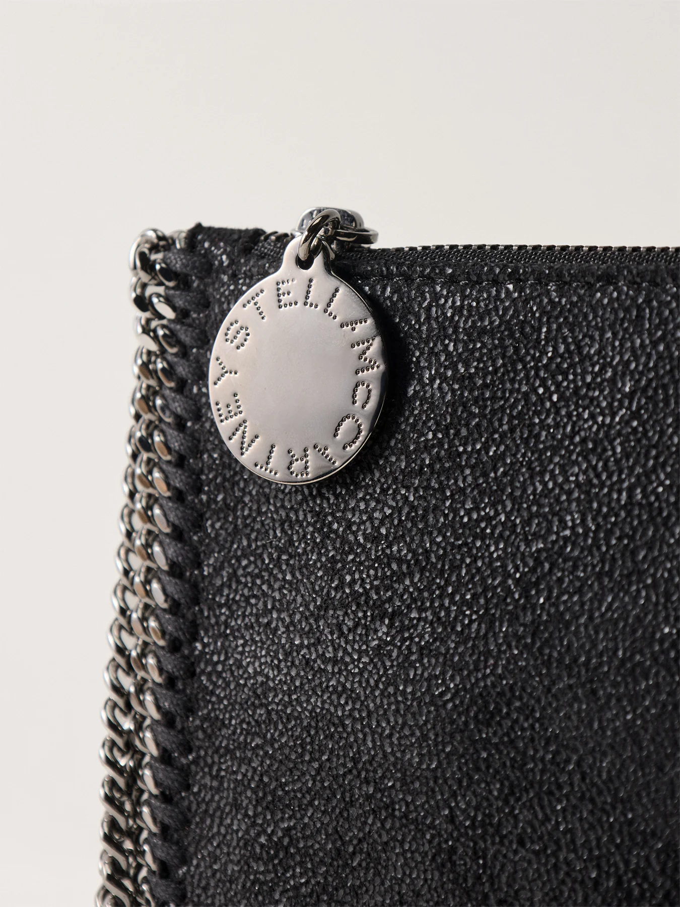 Falabella Vegan Pochette Black - Image 5