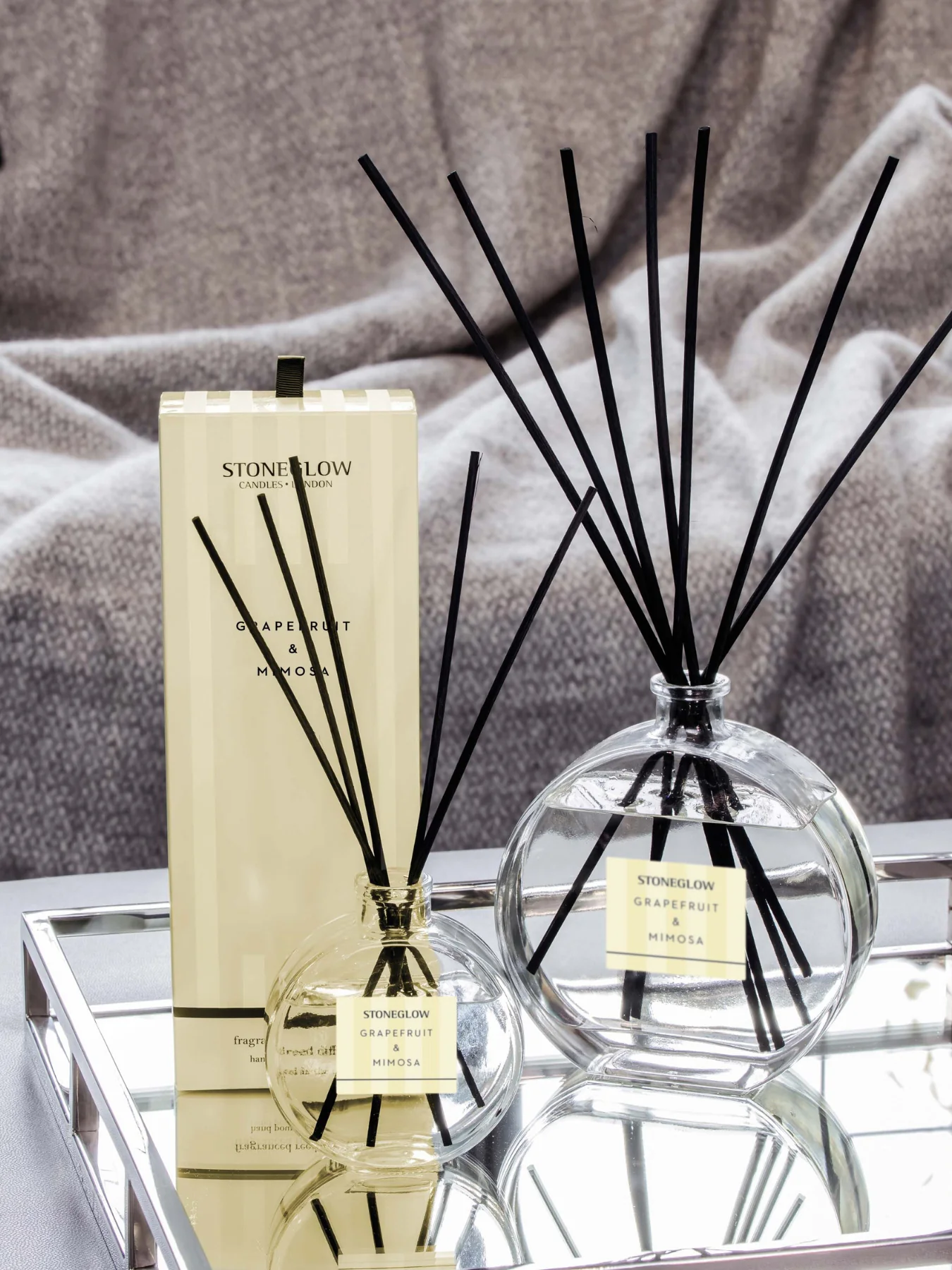 Modern Classics Reed Diffuser Grapefruit & Mimosa - Image 2