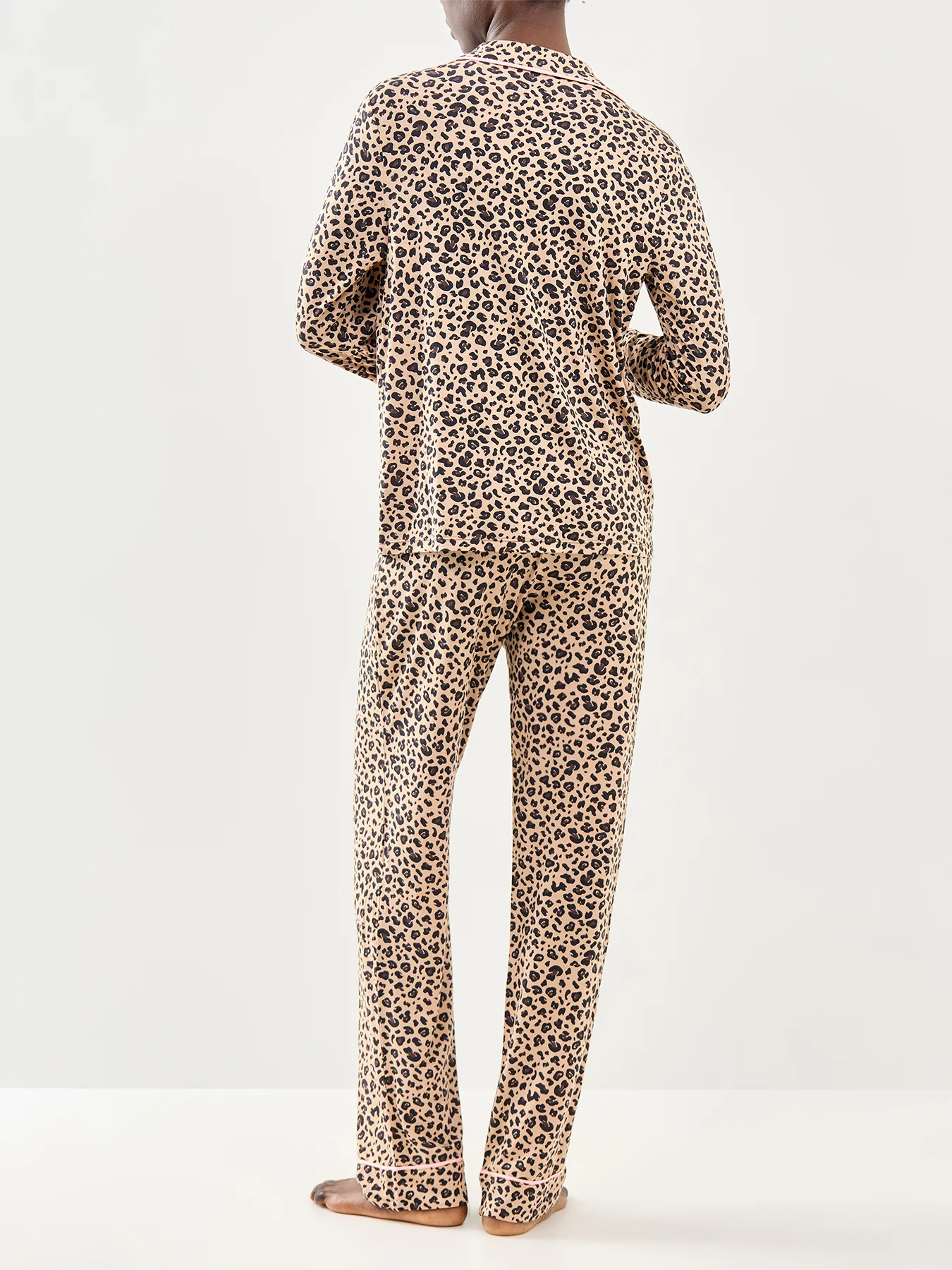 Long Pyjama Set Leopard - Image 4