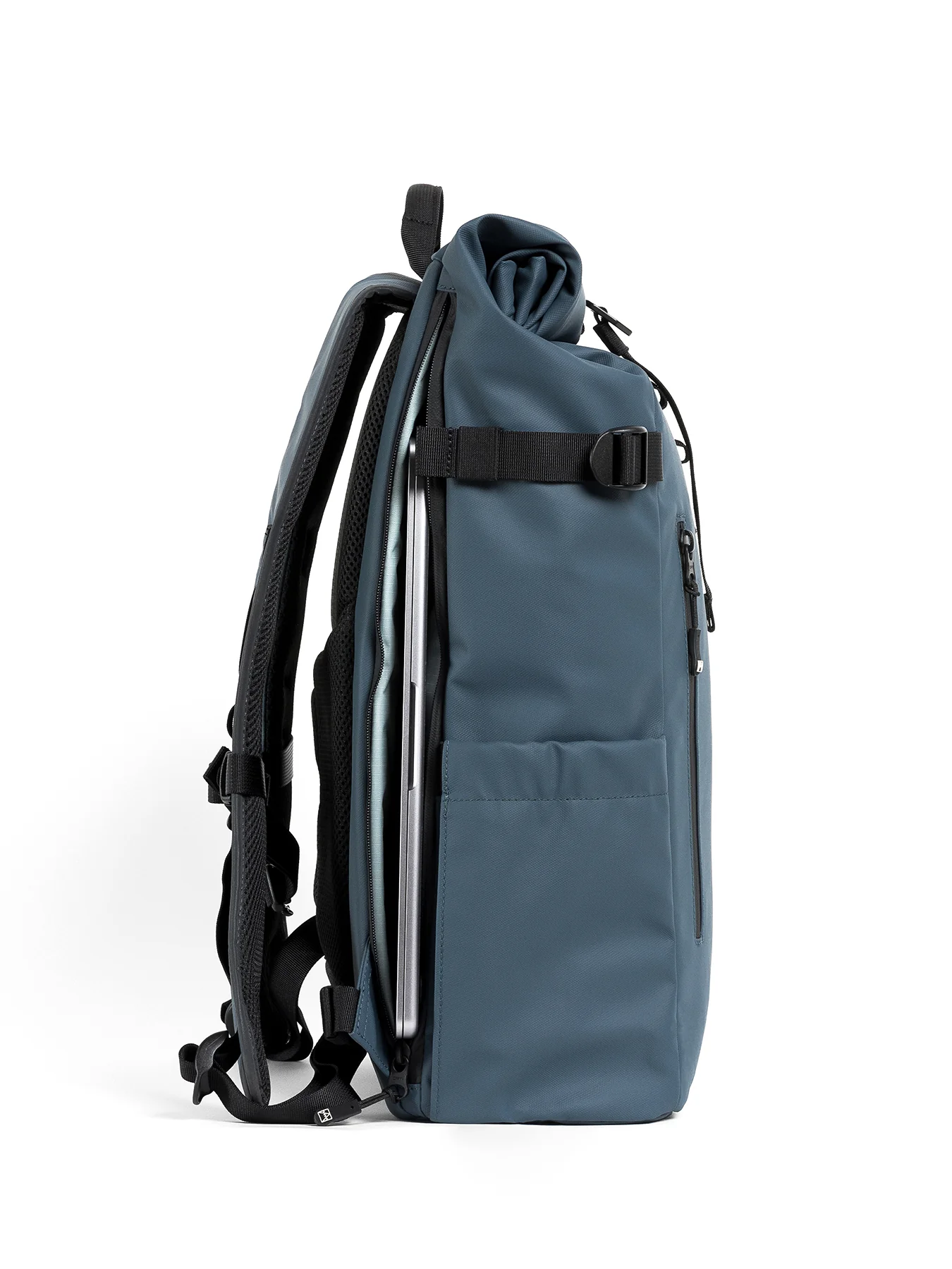 The Roll Top Backpack 20L Blue - Image 3