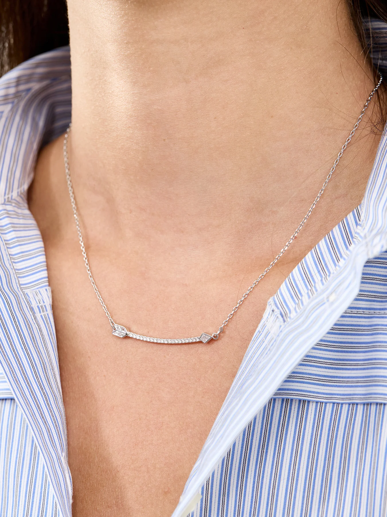 Crystal Arrow Pendant Necklace Silver - Image 2