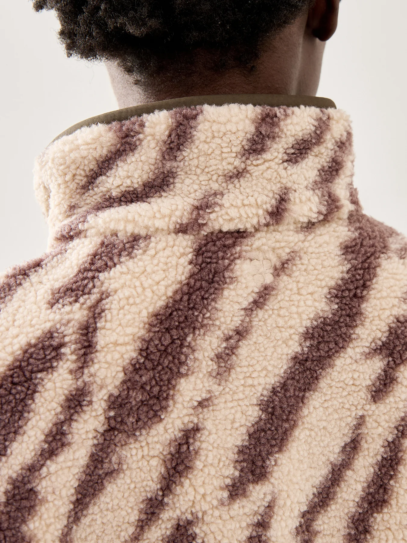 New Plush Half Zip Beige - Image 3