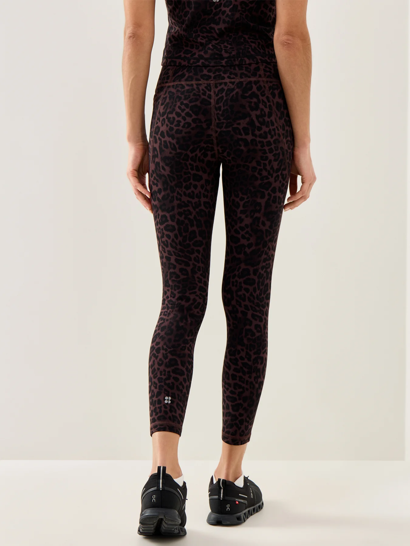 Ultimate Studio 7/8 Leggings Brown - Image 5