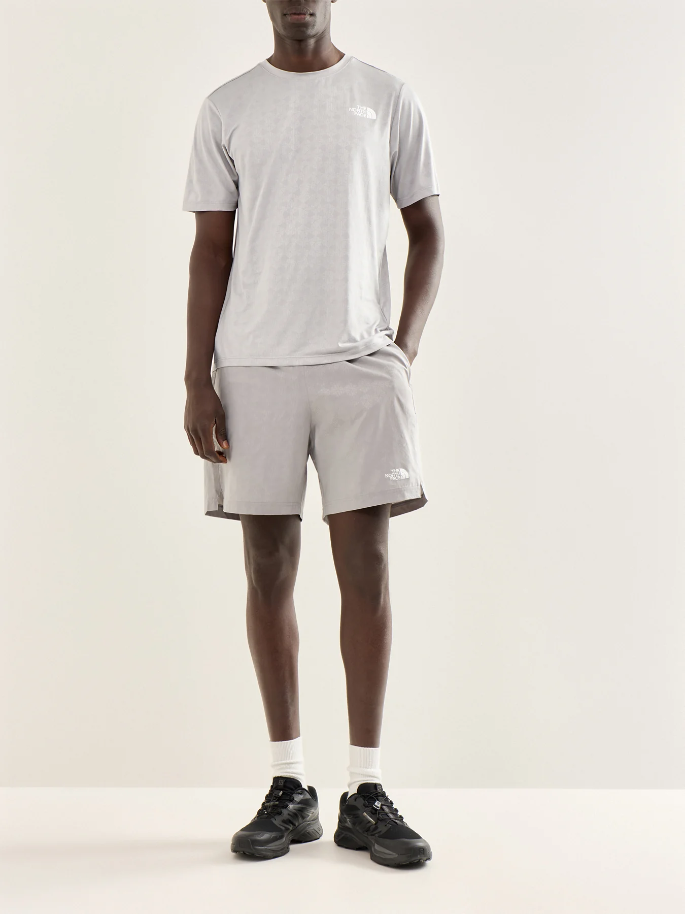 Pentadome Embossed Reg Short Slee Meld Grey - Image 2