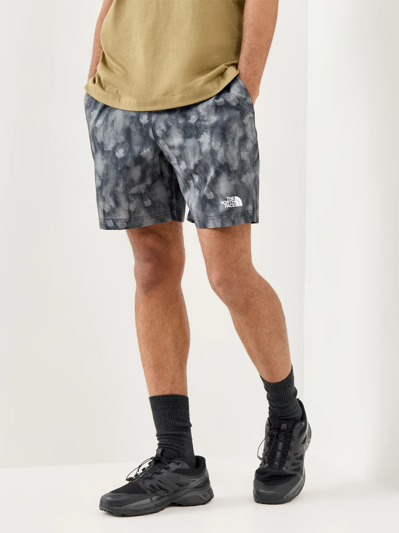 Performance Print Sports Shorts Black - Image 4