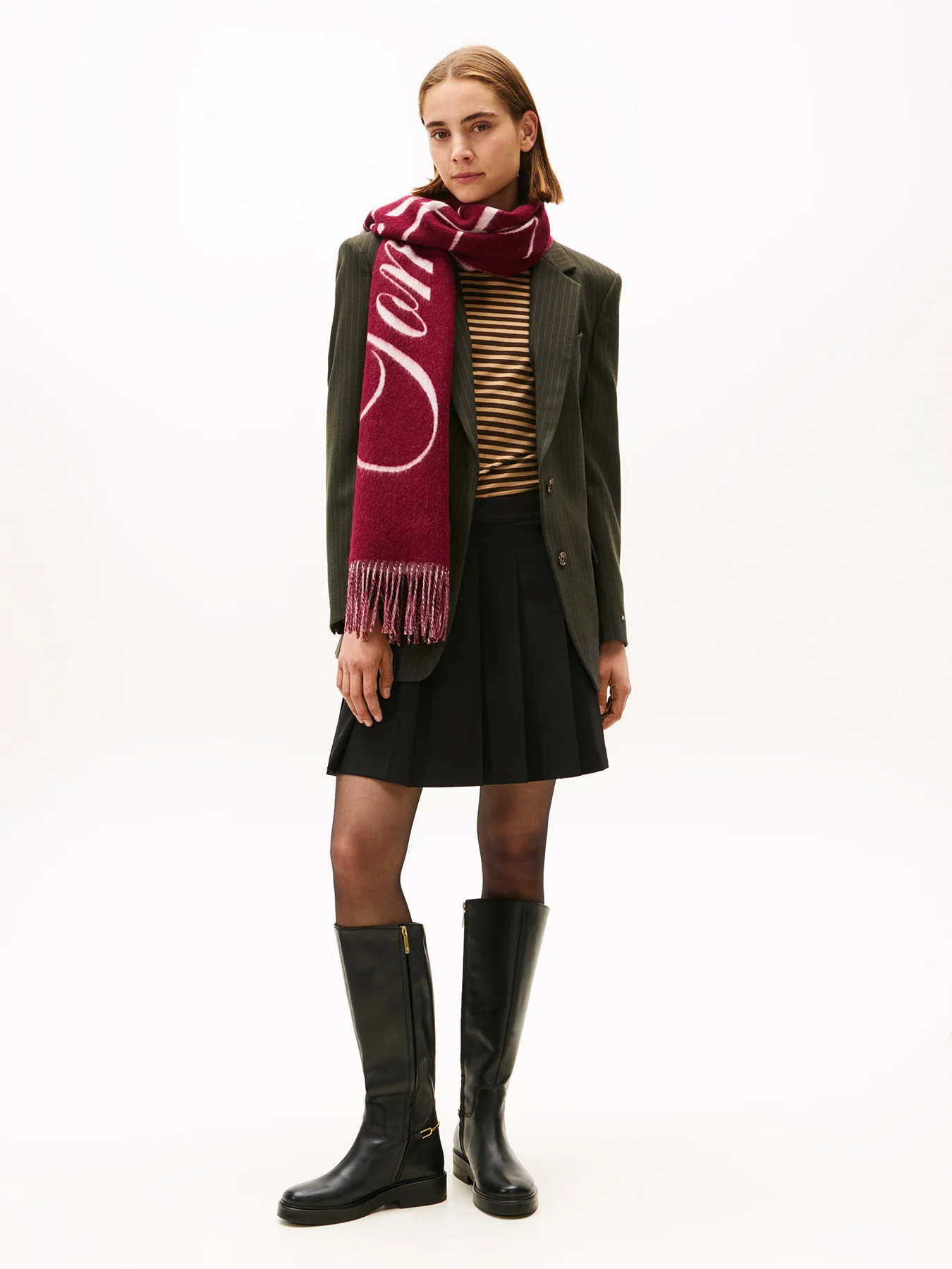 Timeless Wool Blend Pleated Mini Skirt Navy - Image 4