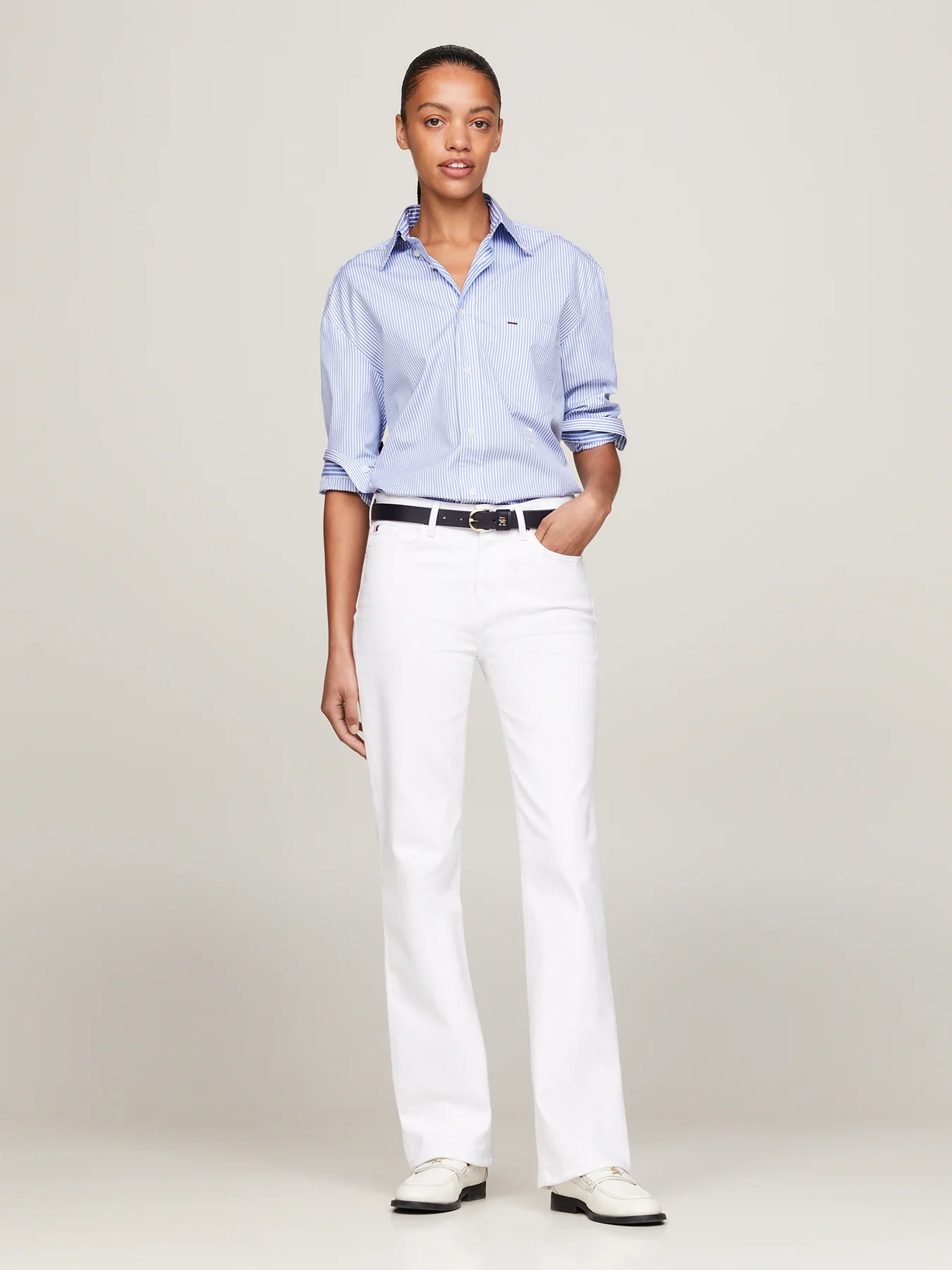 Mid-Rise Bootcut Jeans White - Image 5