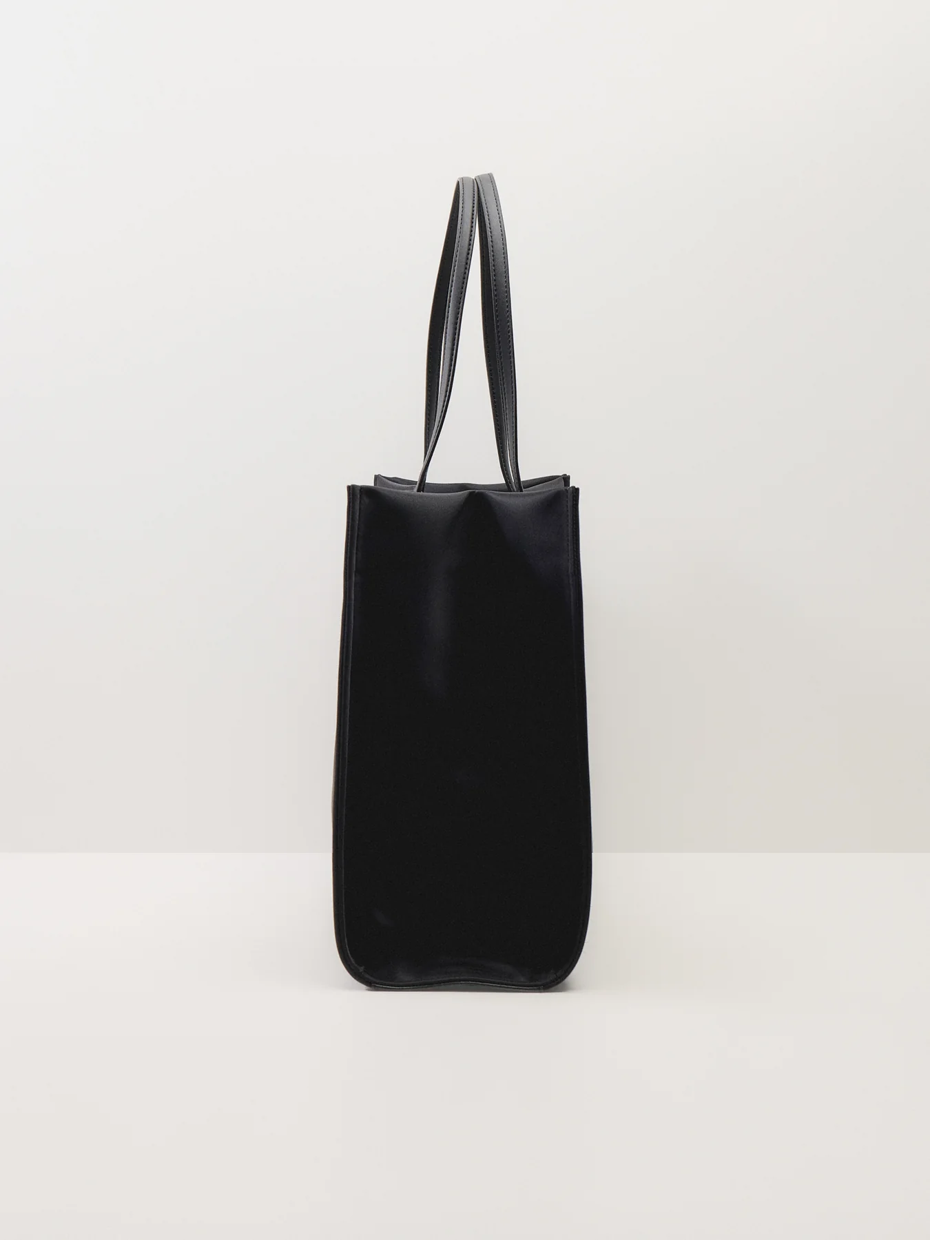 Ella Nylon Tote Black - Image 4