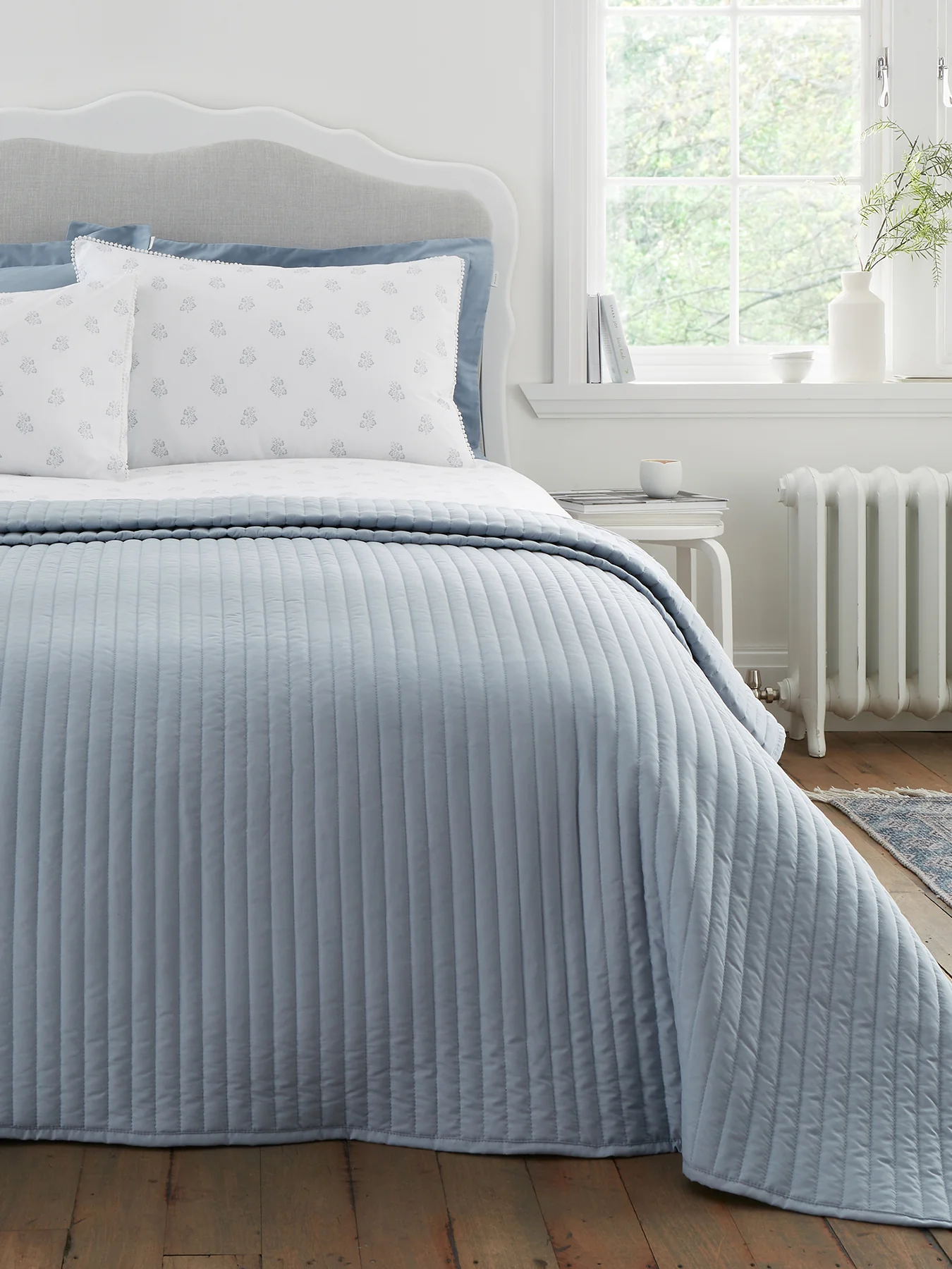 Quilted Bedspread 220x230cm - Image 3