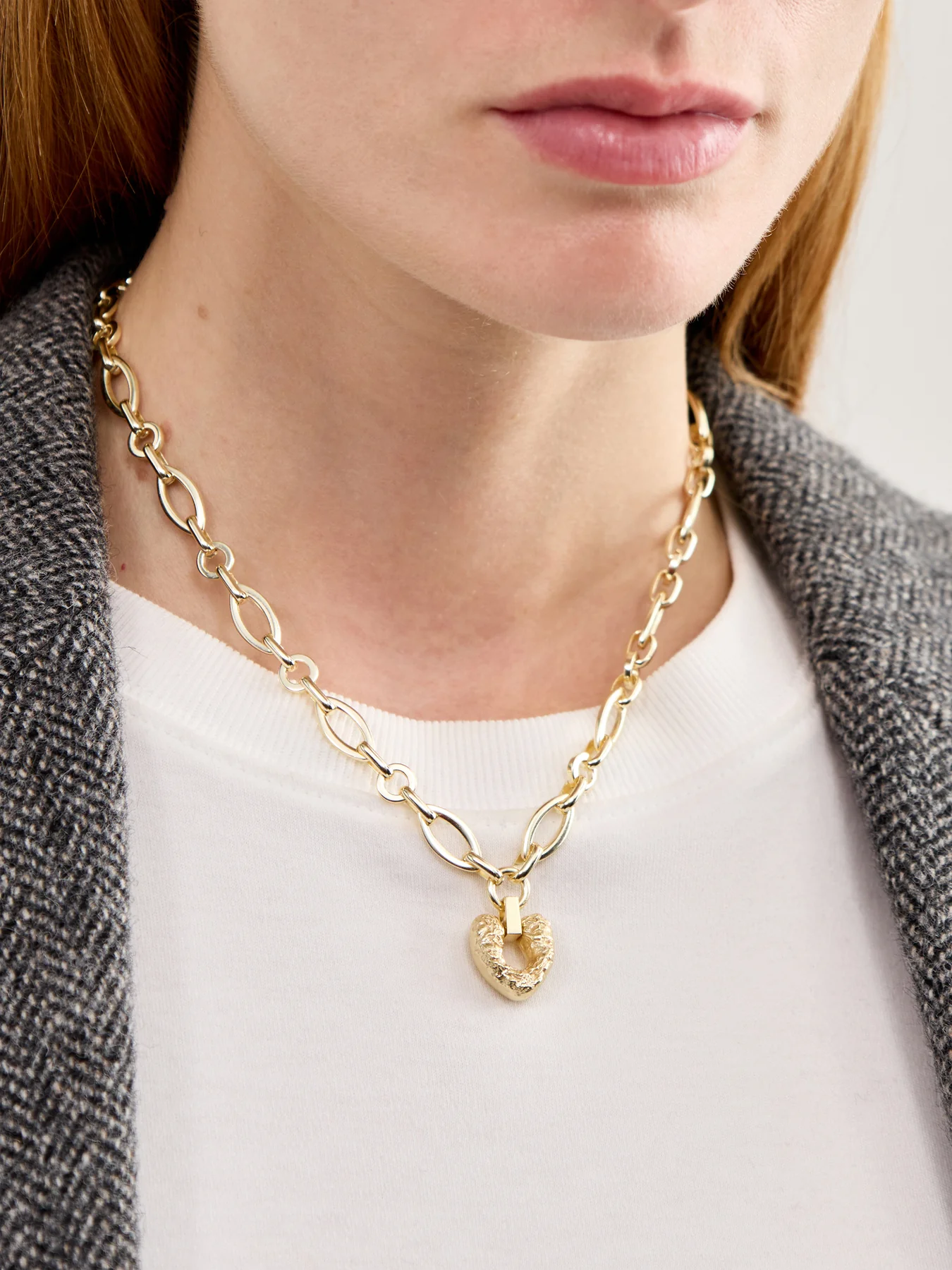 Amity Necklace Gold - Image 2