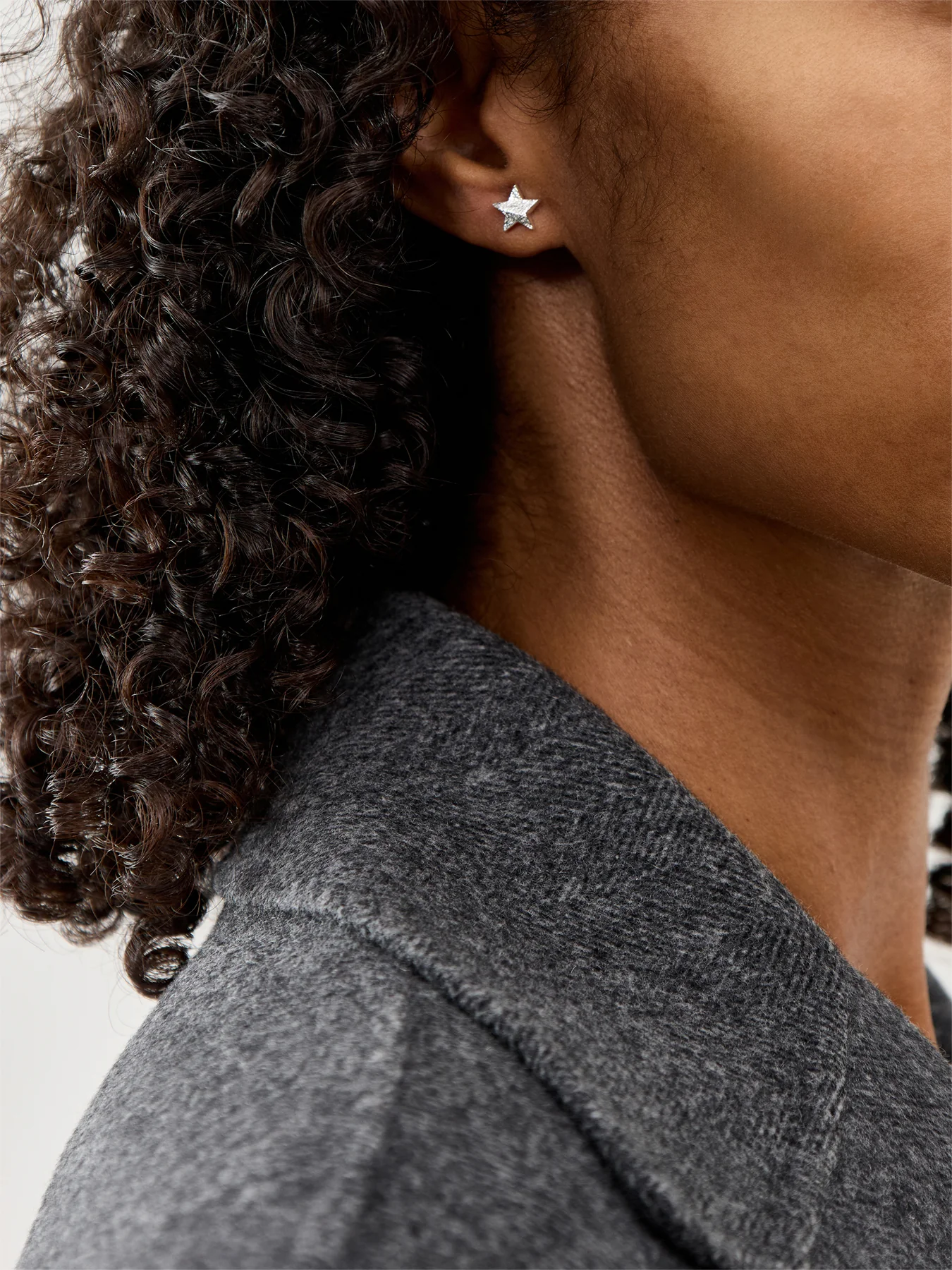 Cosma Star Earrings Silver - Image 2