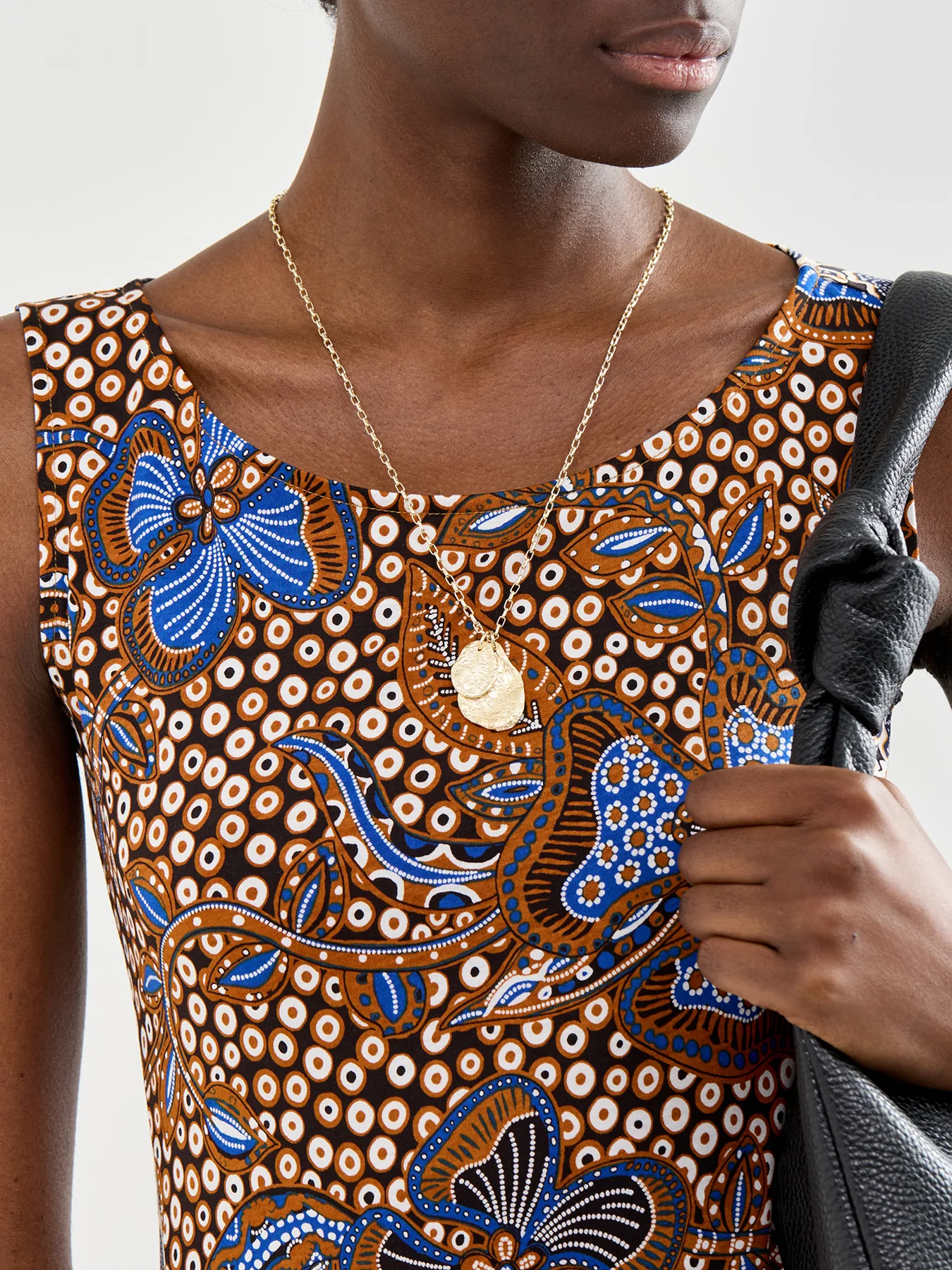 Light Gold Plated Pendant Necklace - Image 2