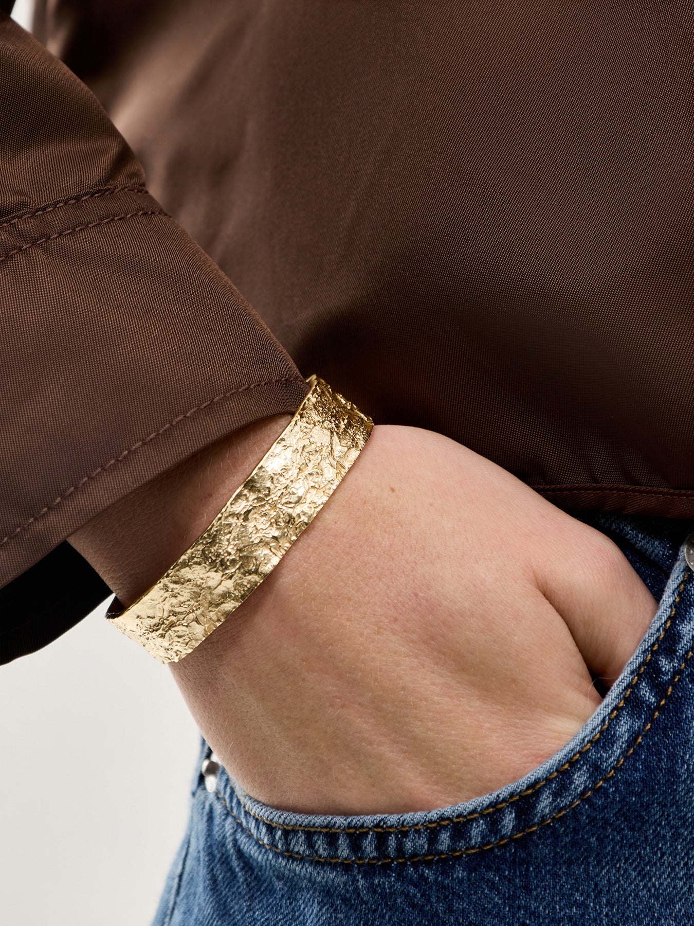 Revere Bangle Gold - Image 2