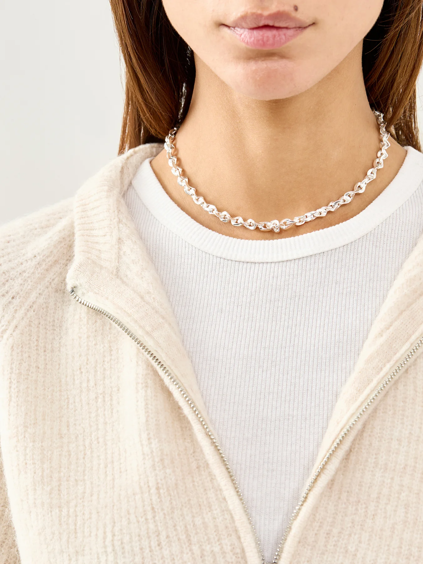 Sculpt Necklace Silver - Image 2