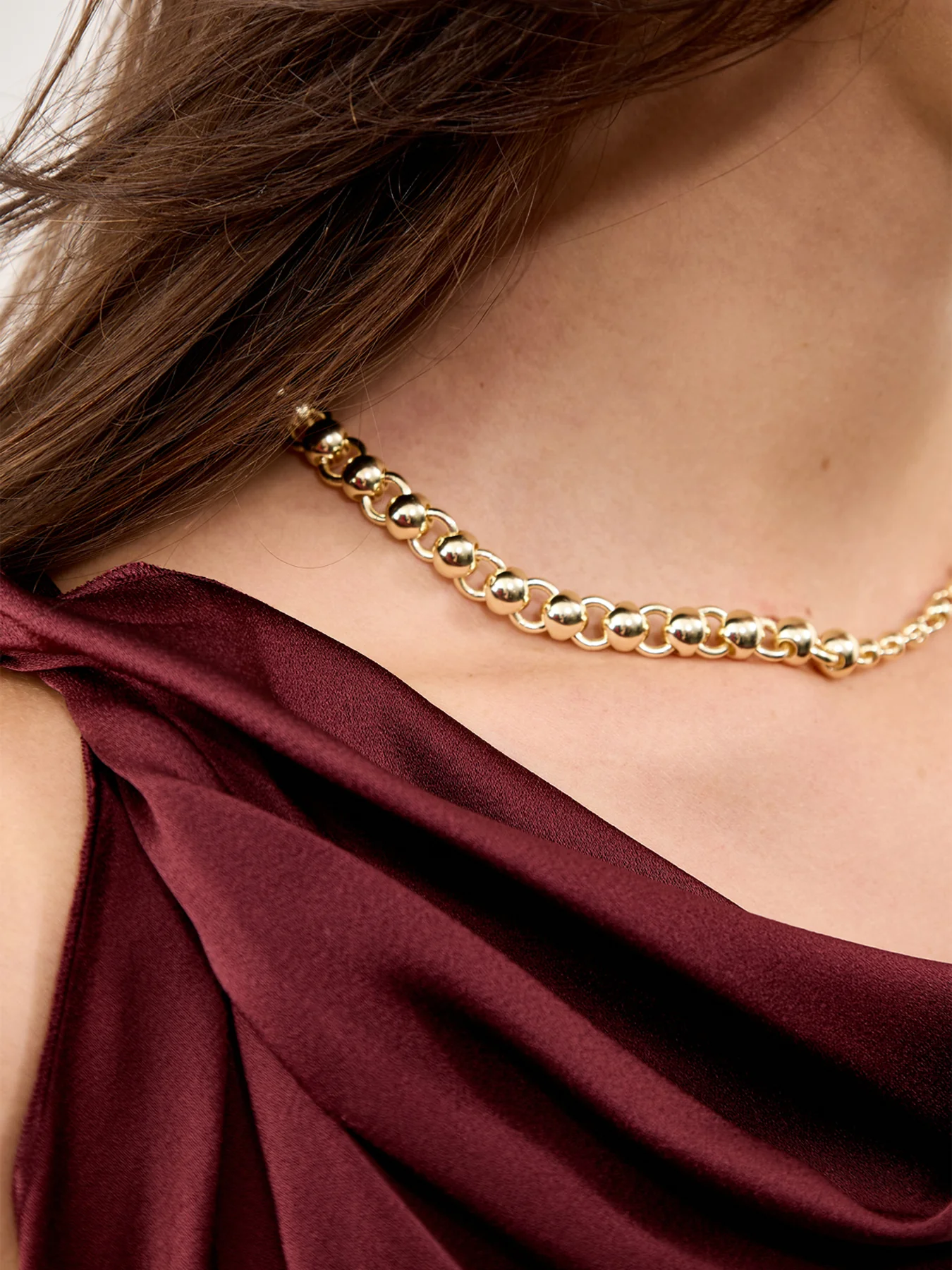 Tideform Necklace Gold - Image 2