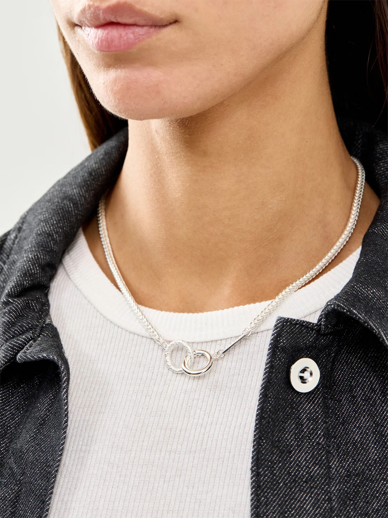 Woven Necklace Silver - Image 2