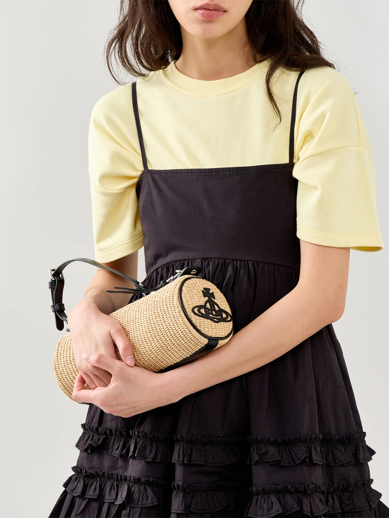 Cindy Cylinder Bag Beige - Image 2