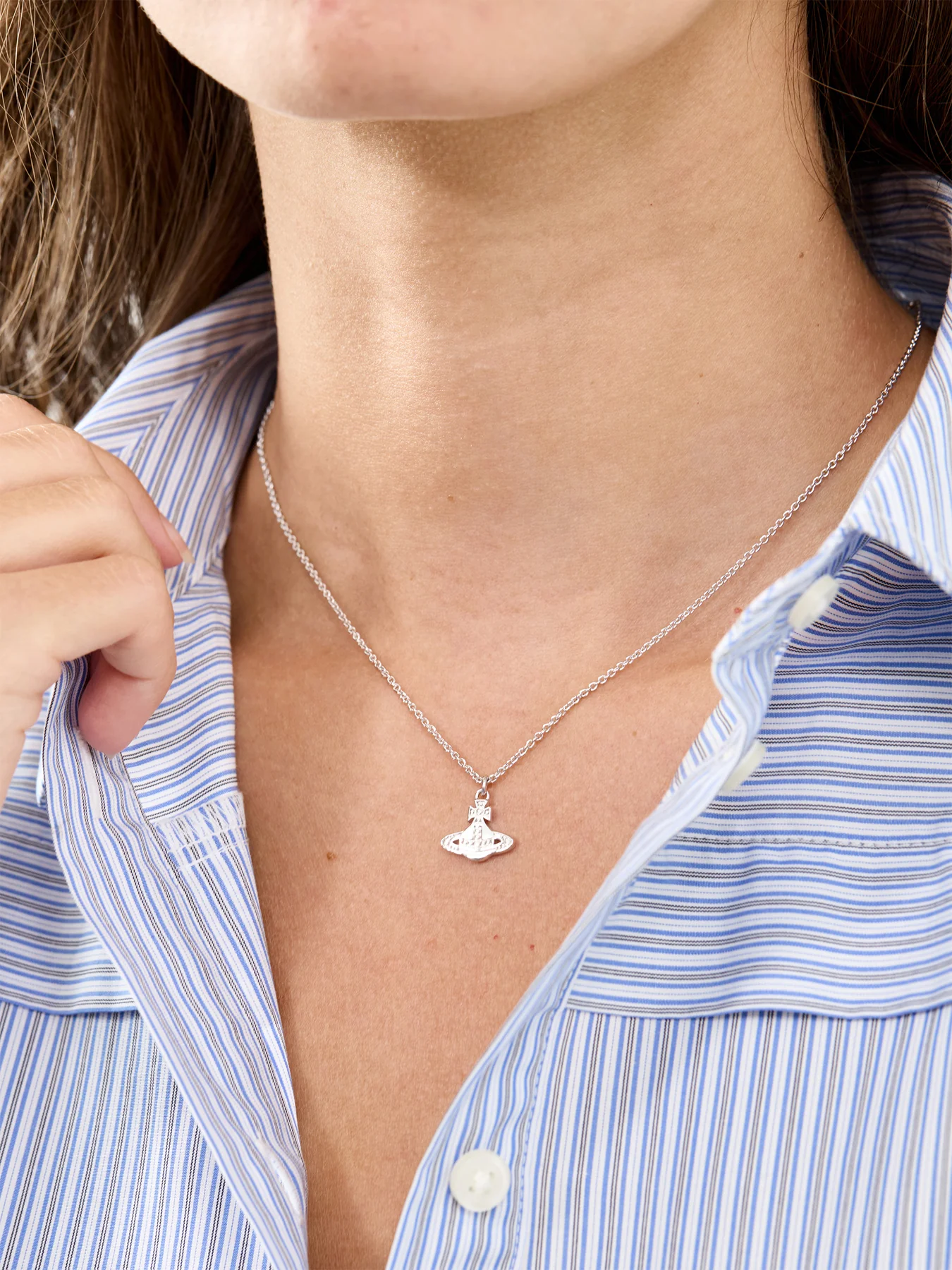 Signature Pendant Necklace Silver - Image 2