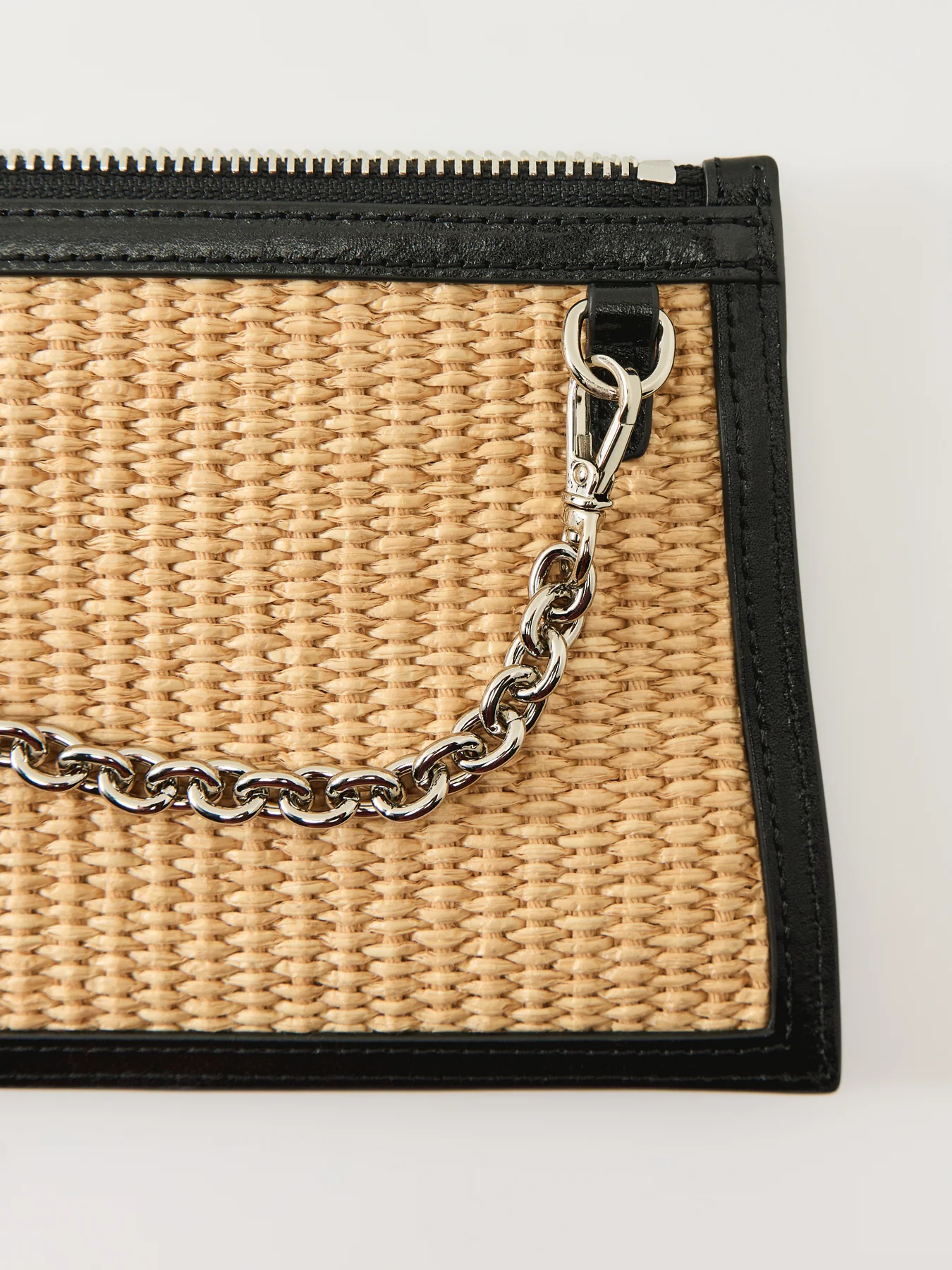 Small Flat Zip Clutch Beige - Image 5
