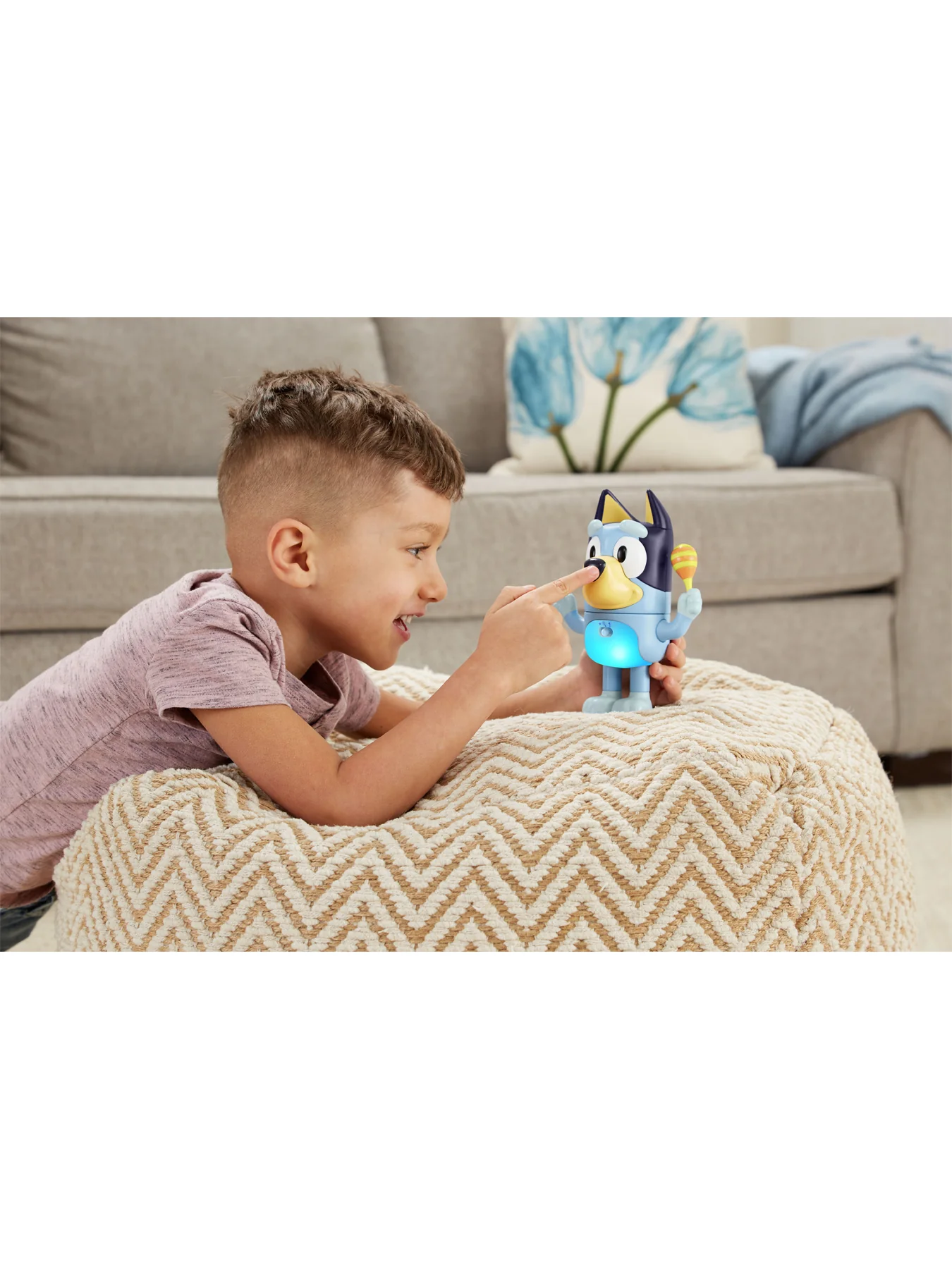 Shake It Bluey Toy - Image 3