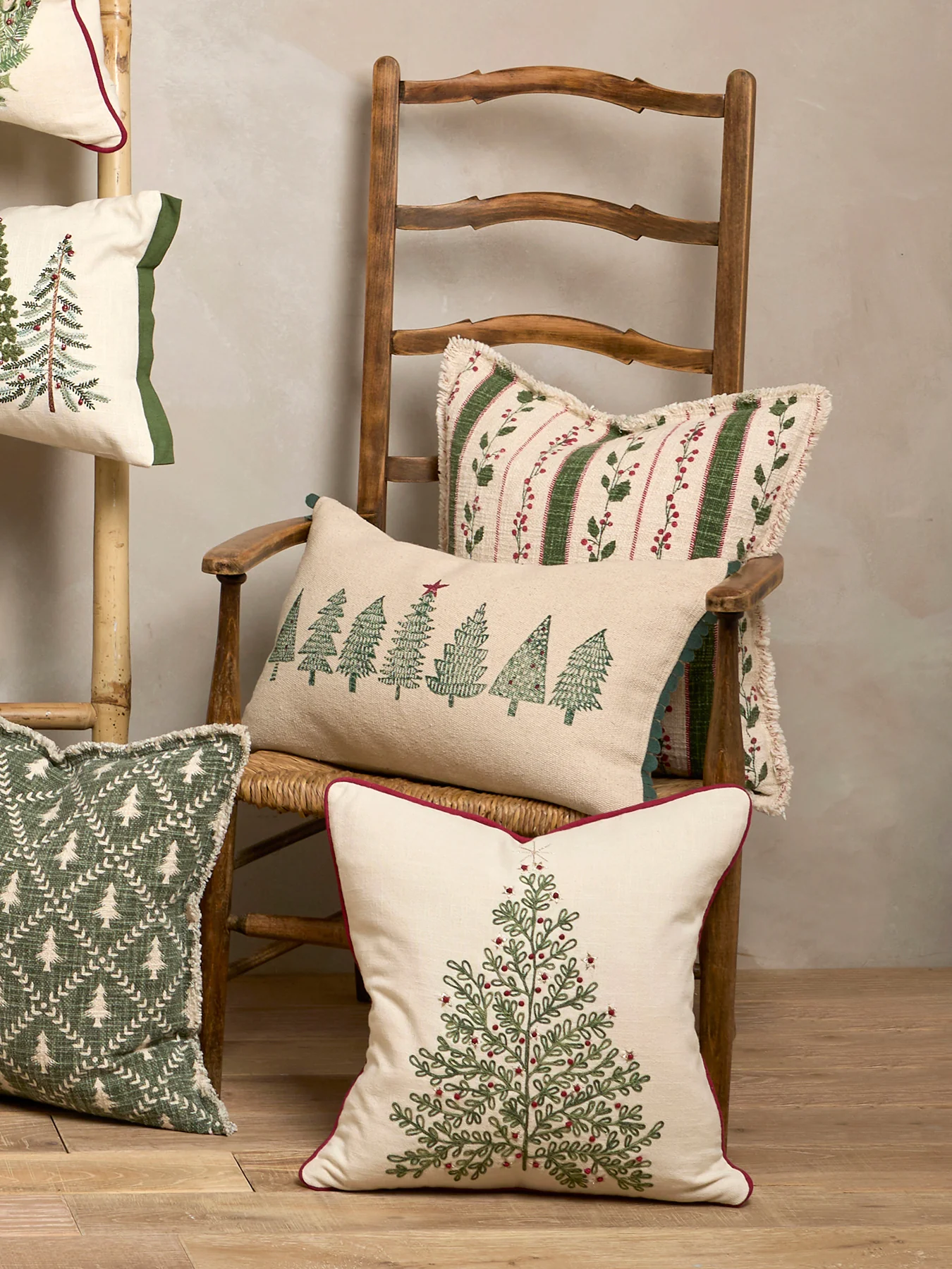 Christmas Tree Cushion - Image 3