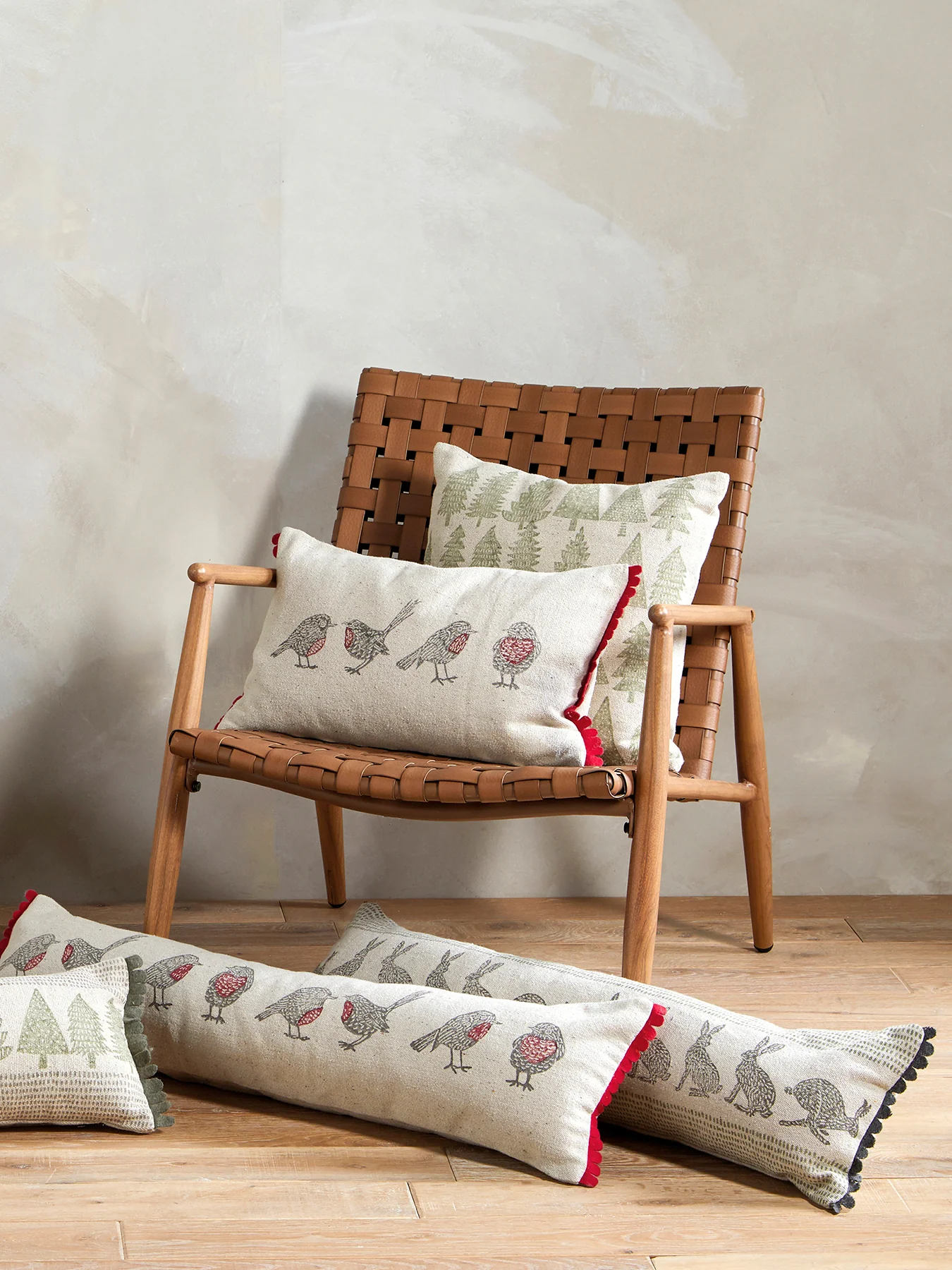 Forest Robin Cushion - Image 2
