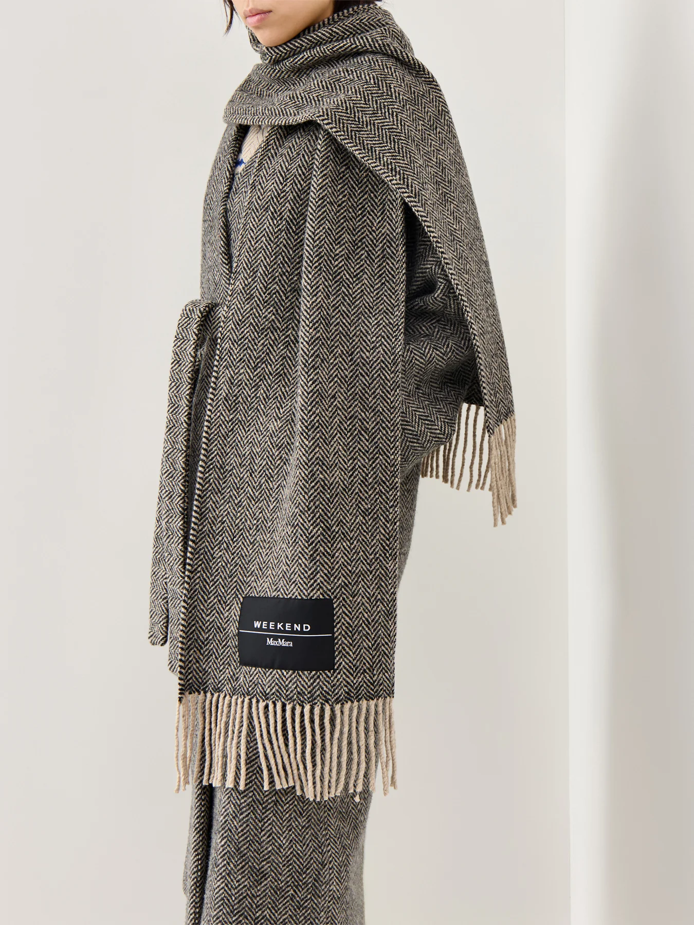 Zenica Coat With Matching Scarf Accessory Black - Image 3