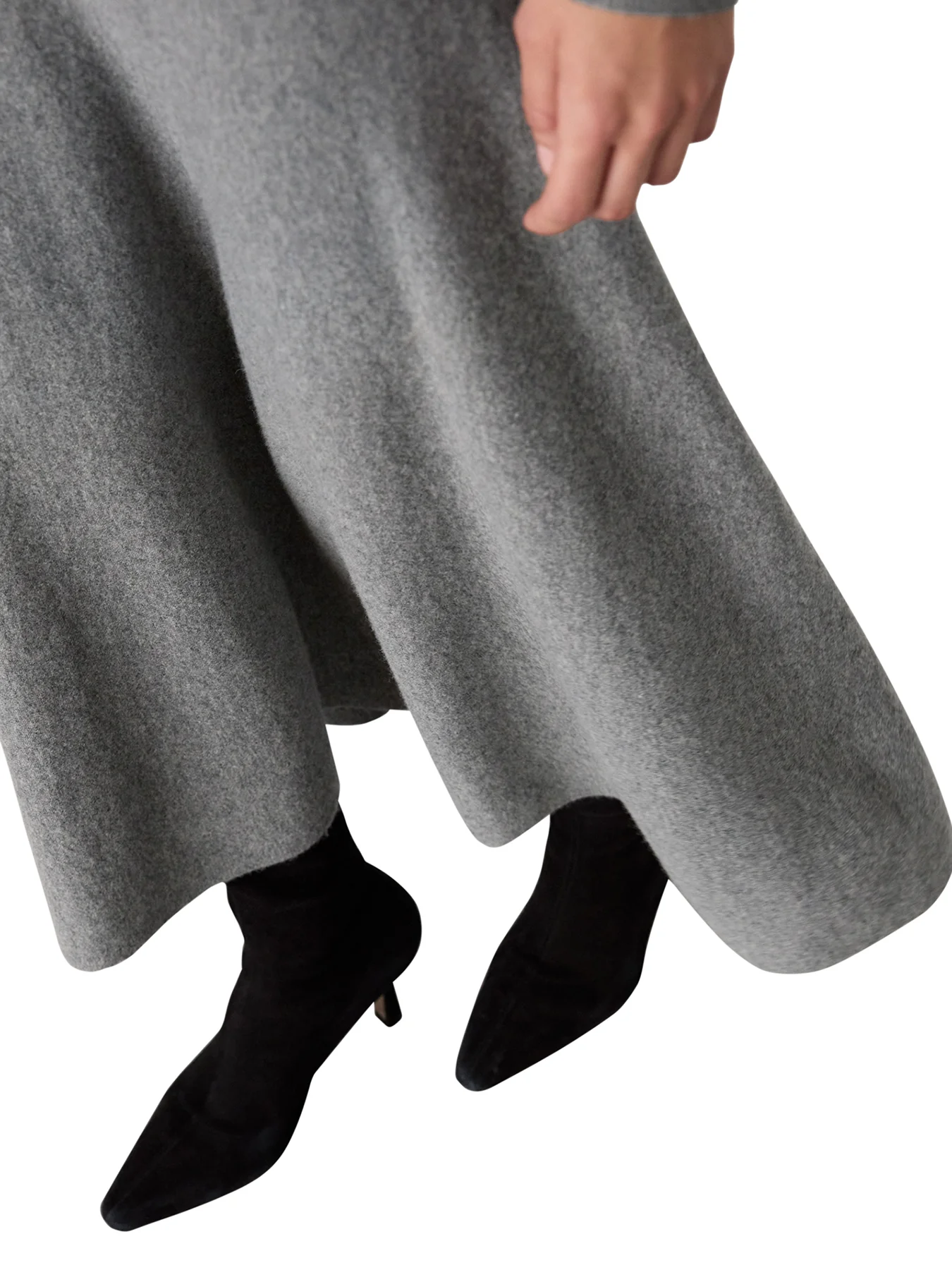Knitted Midi Skirt Grey - Image 4