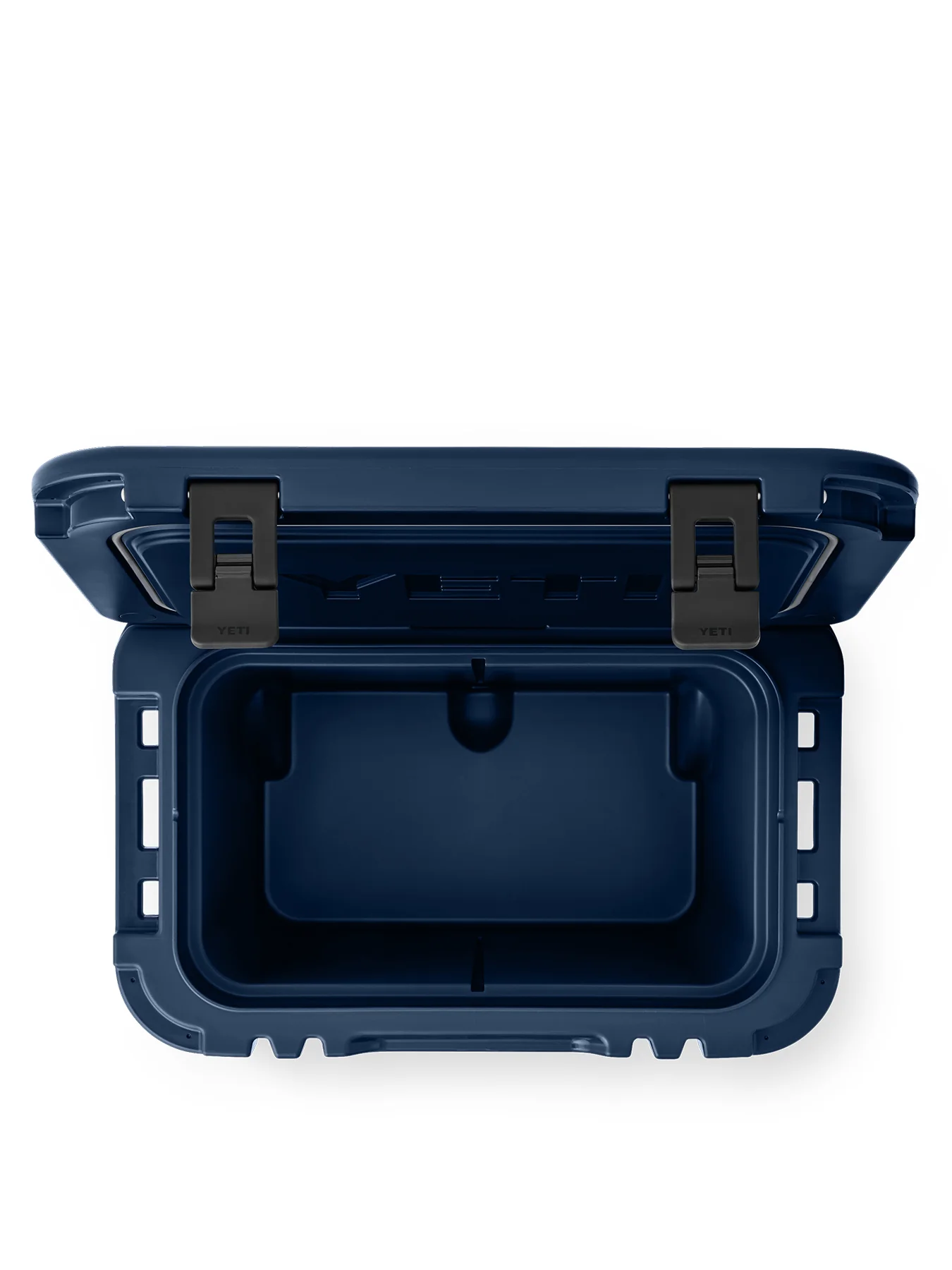 Roadie Wheeled Cooler 32L - Image 3